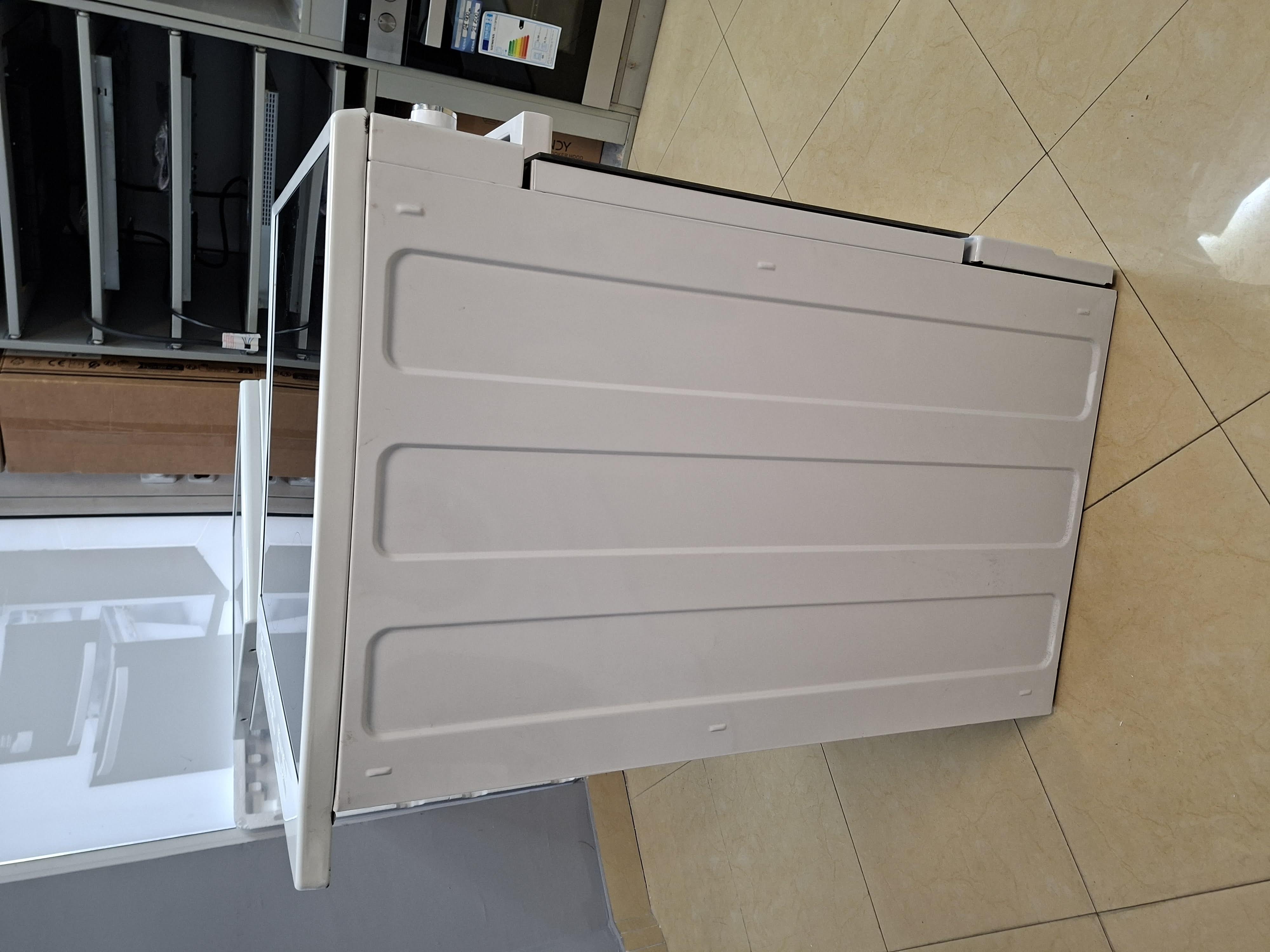 Šporet Beko FSM 67320 GWS , 72L