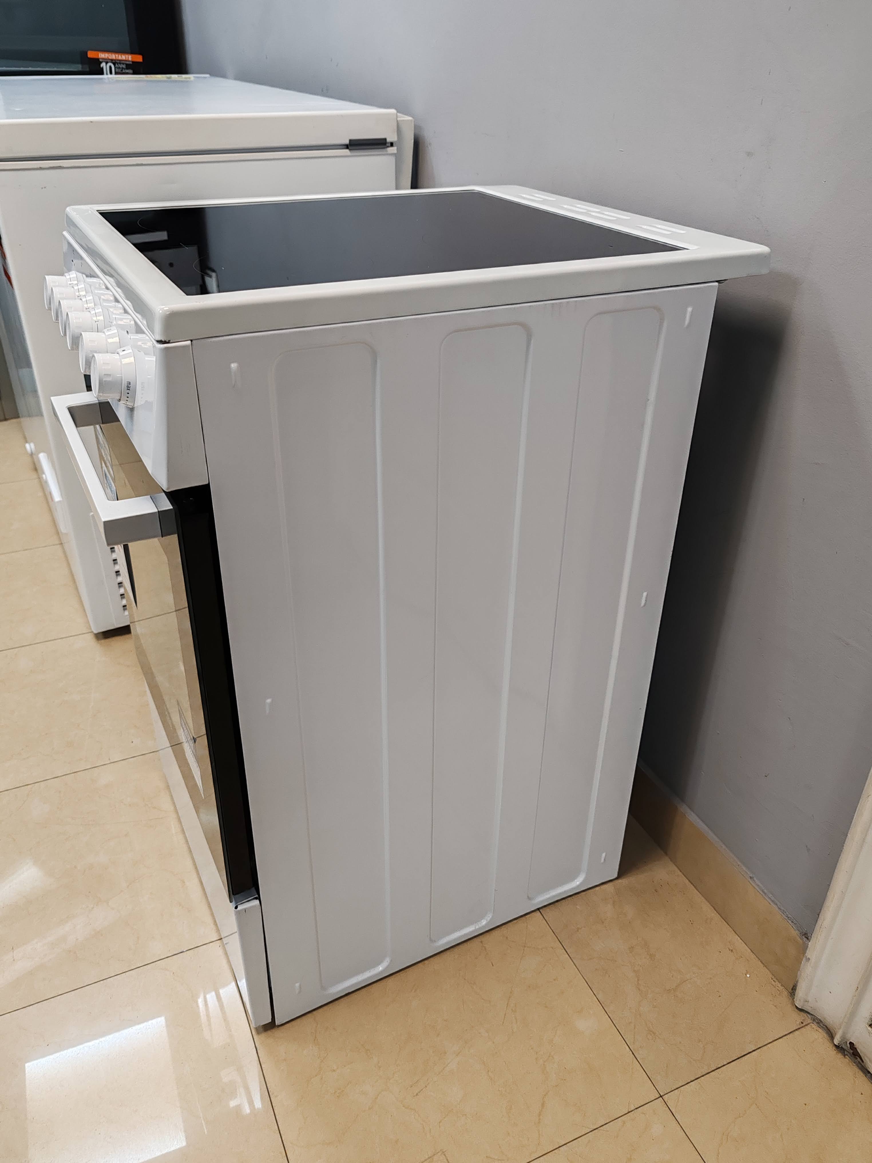 Šporet Beko FSS57000GW , 50cm