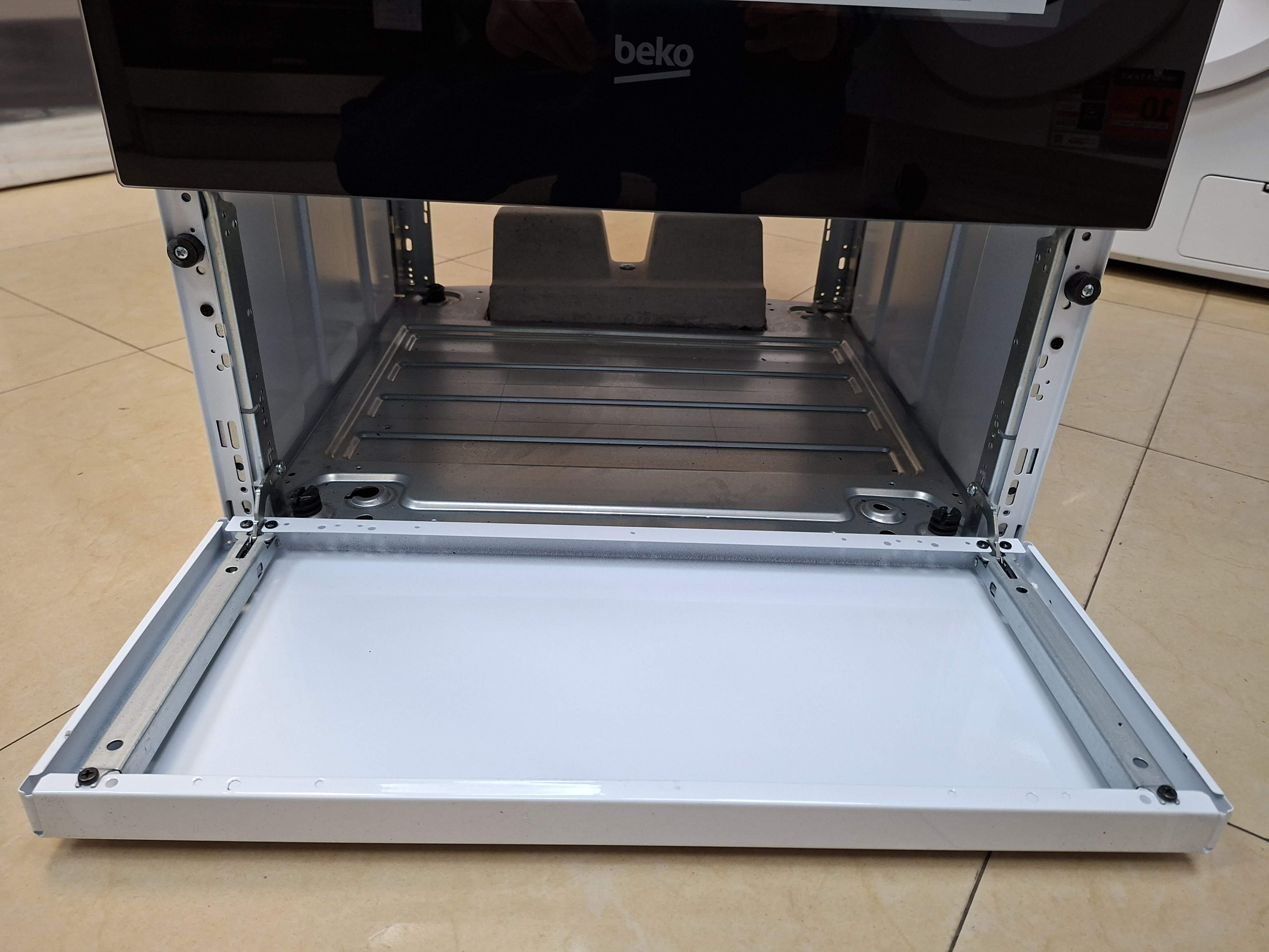 Šporet Beko FSS57000GW , 50cm