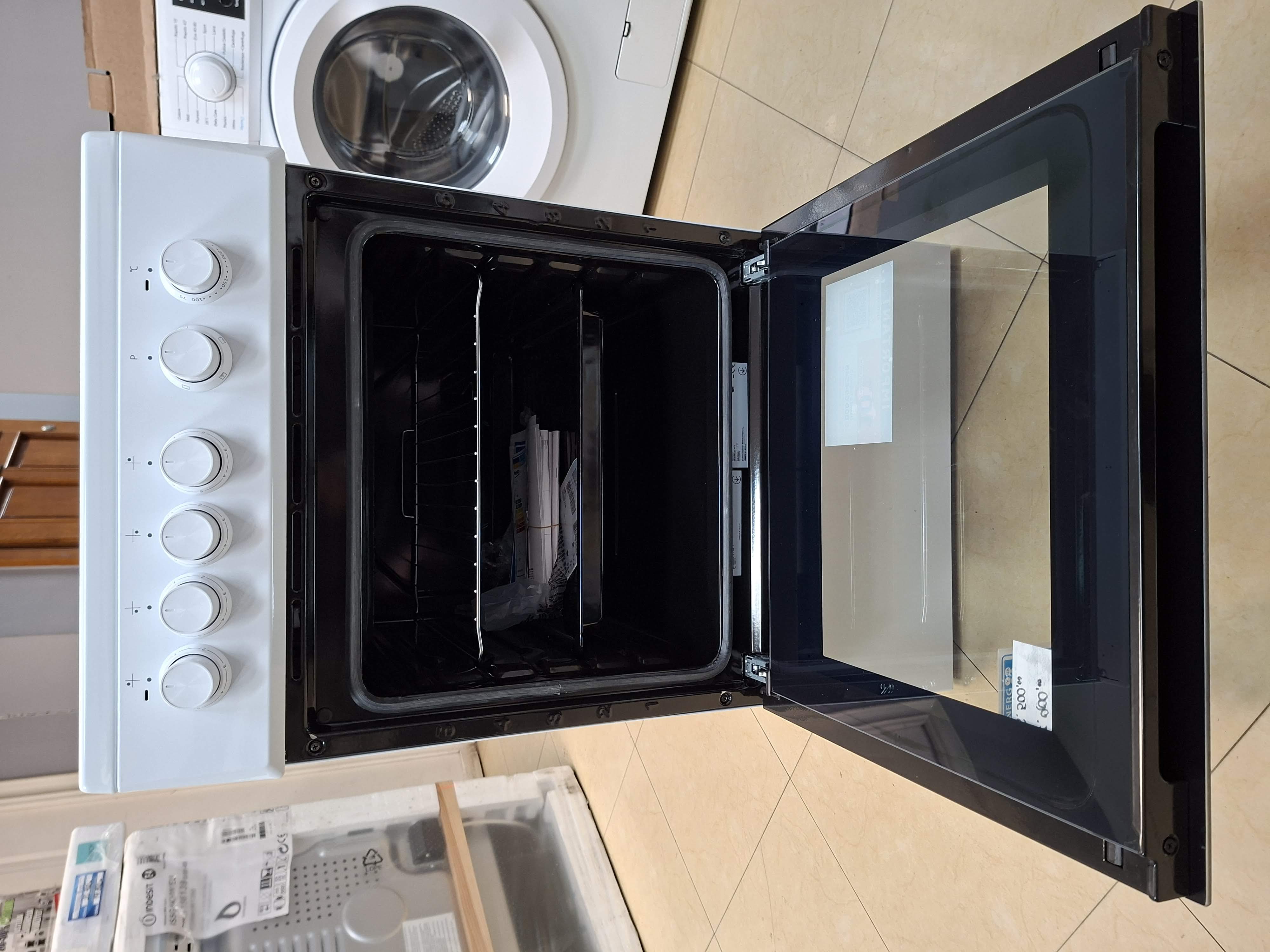 Šporet Beko FSS57000GW , 50cm