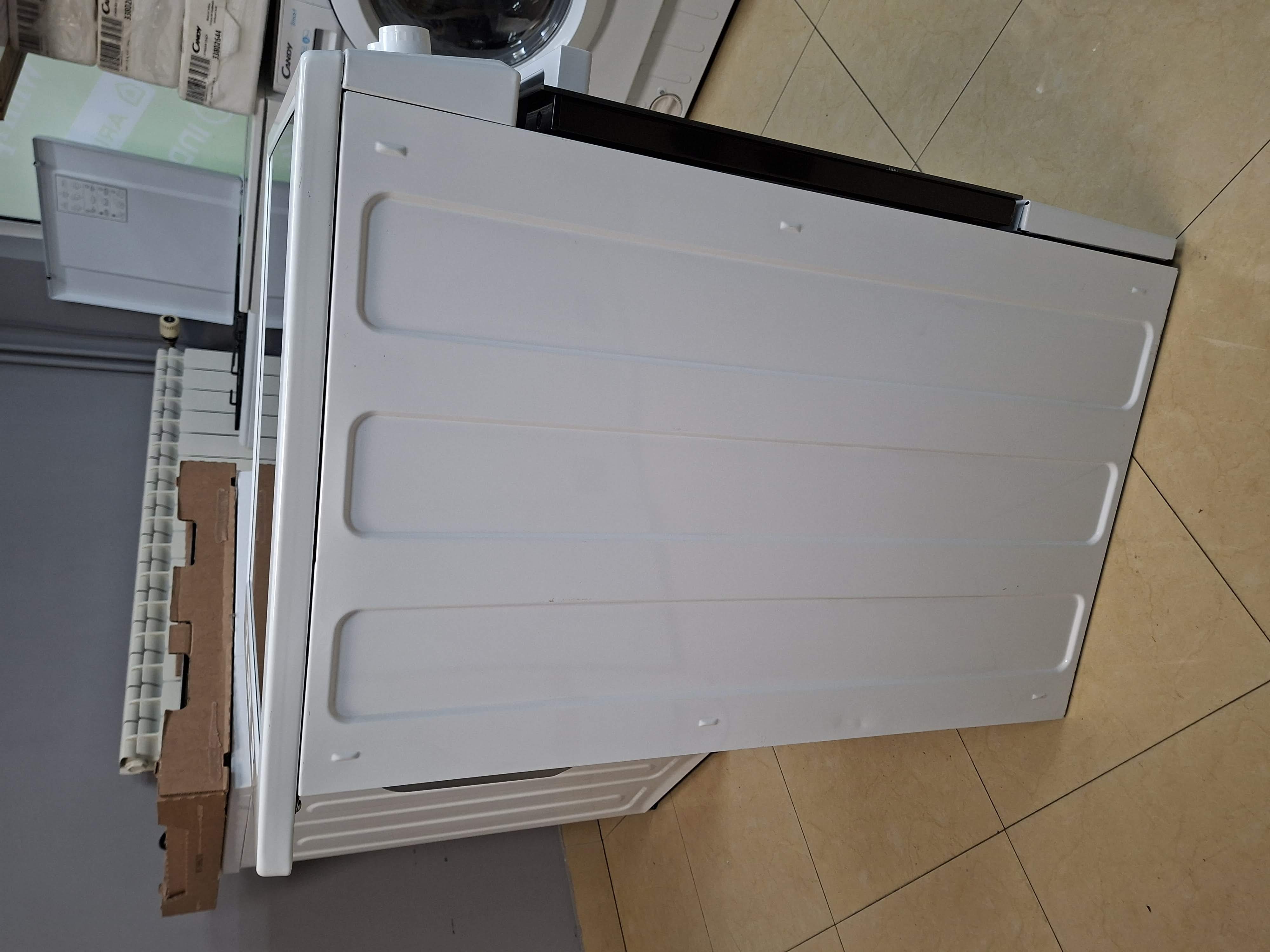 Šporet Beko FSS57000GW , 50cm