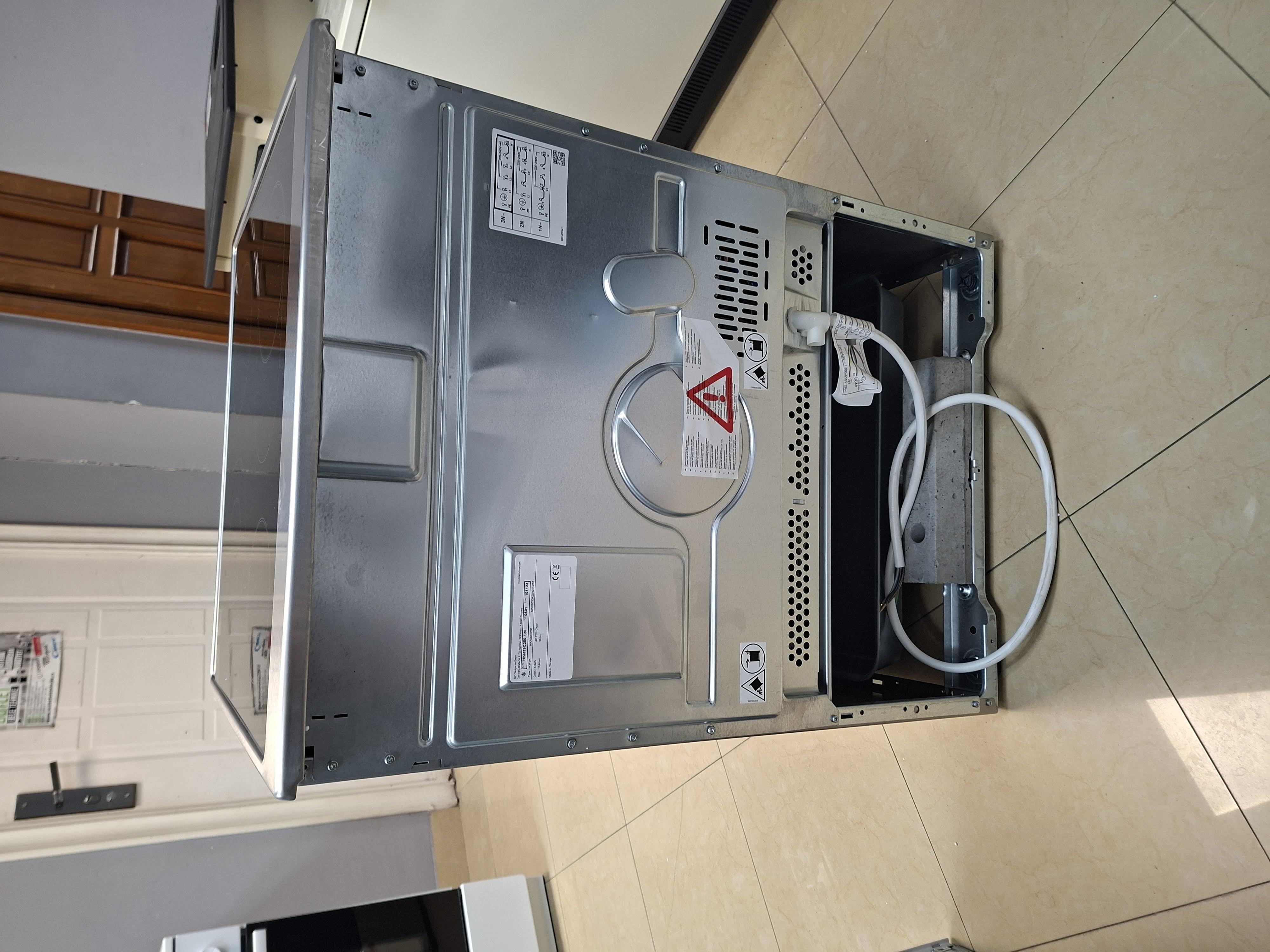 Šporet Bosch HKR39C250, 60 cm