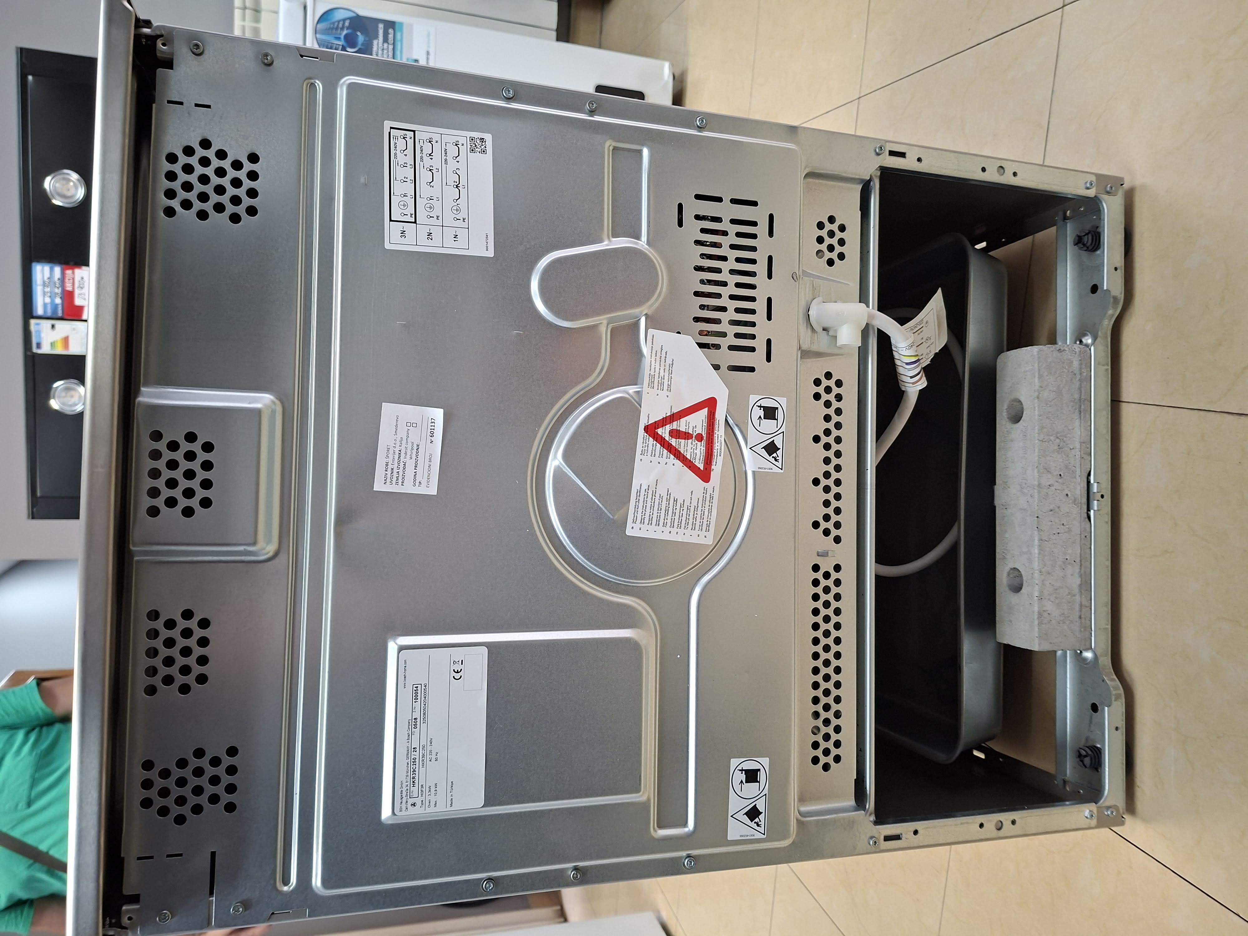 Šporet Bosch HKR39C250, 60 cm