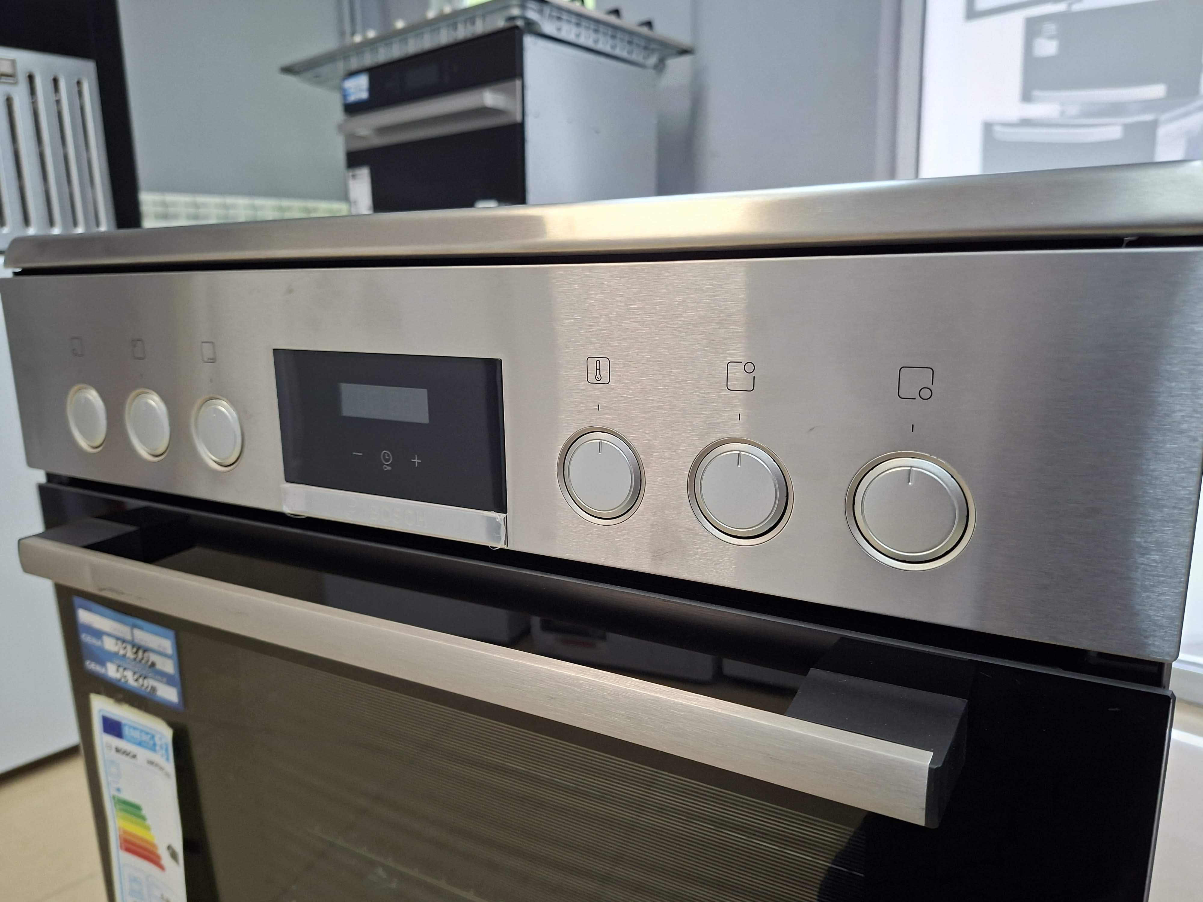 Šporet Bosch HKR39C250, 60 cm