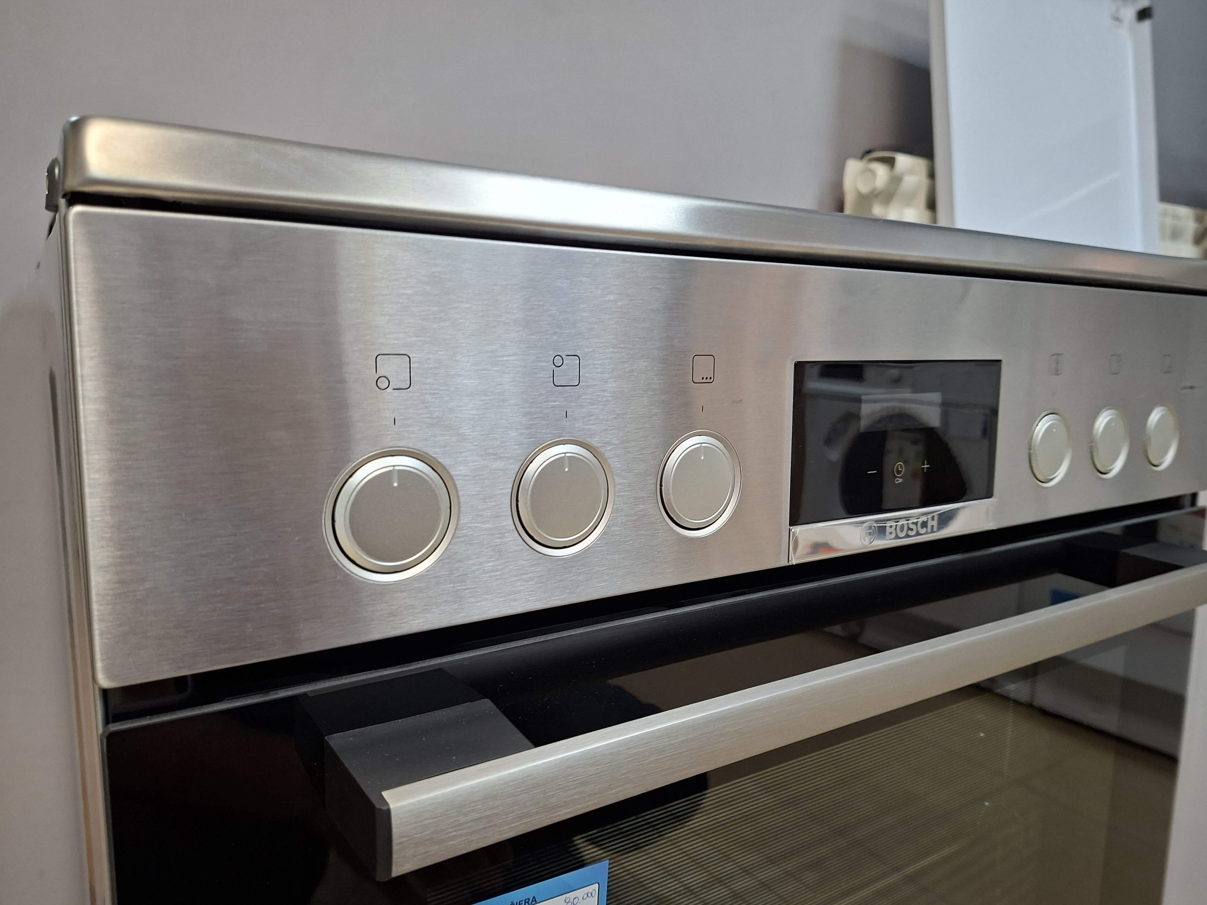 Šporet Bosch HKR39C250, 60 cm