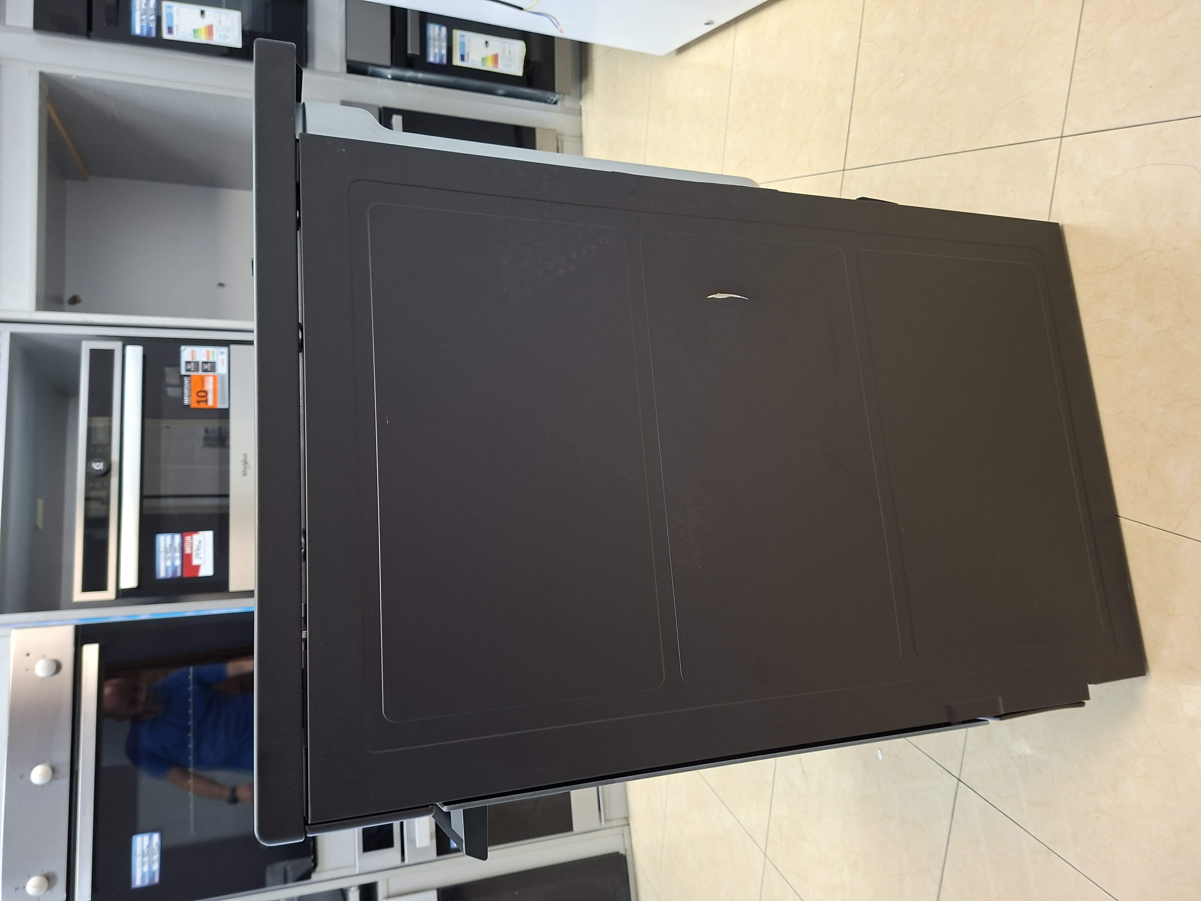 Šporet Electrolux  LKR64022MK , 60 cm