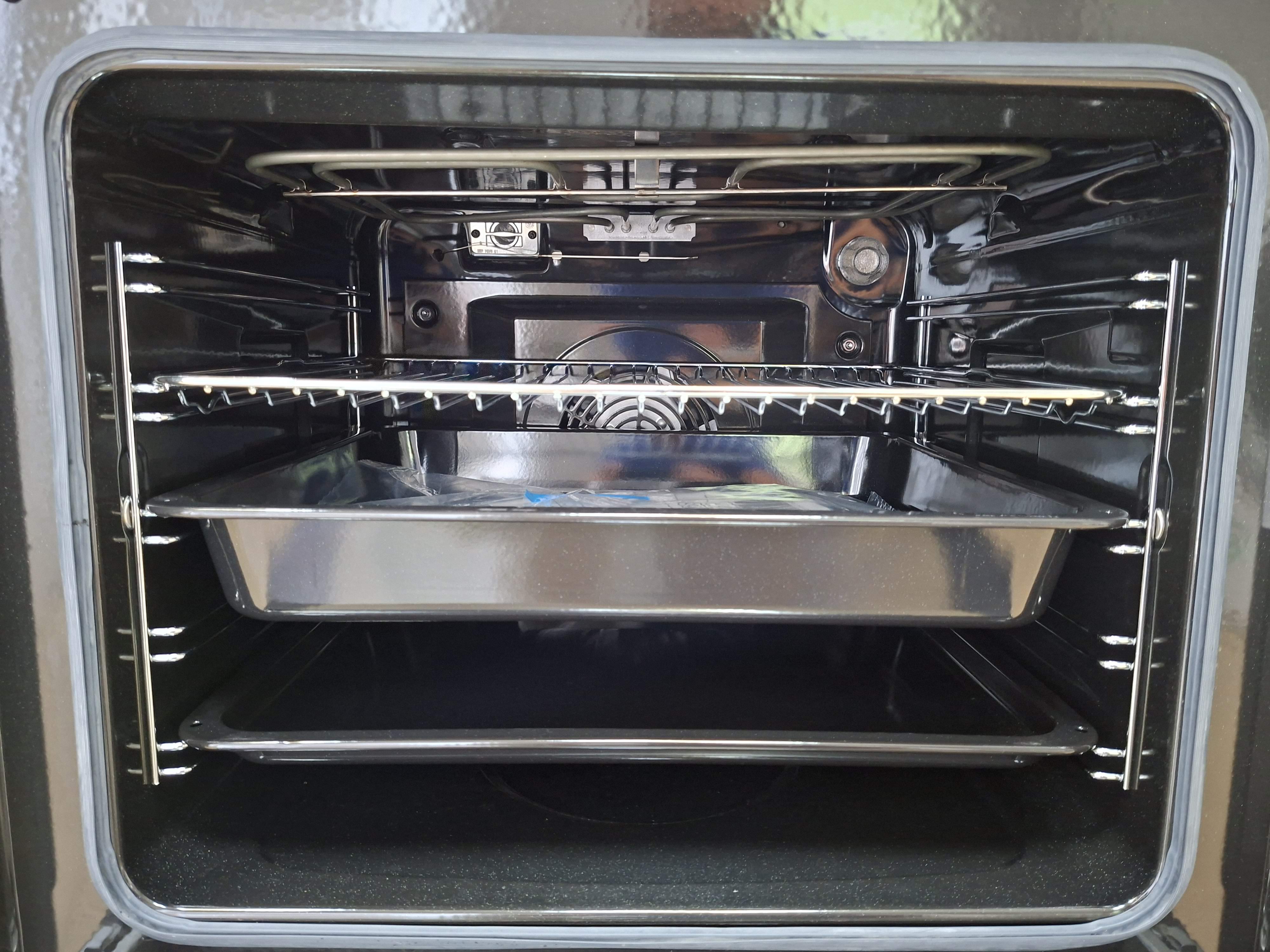 Šporet Electrolux  LKR64022MK , 60 cm