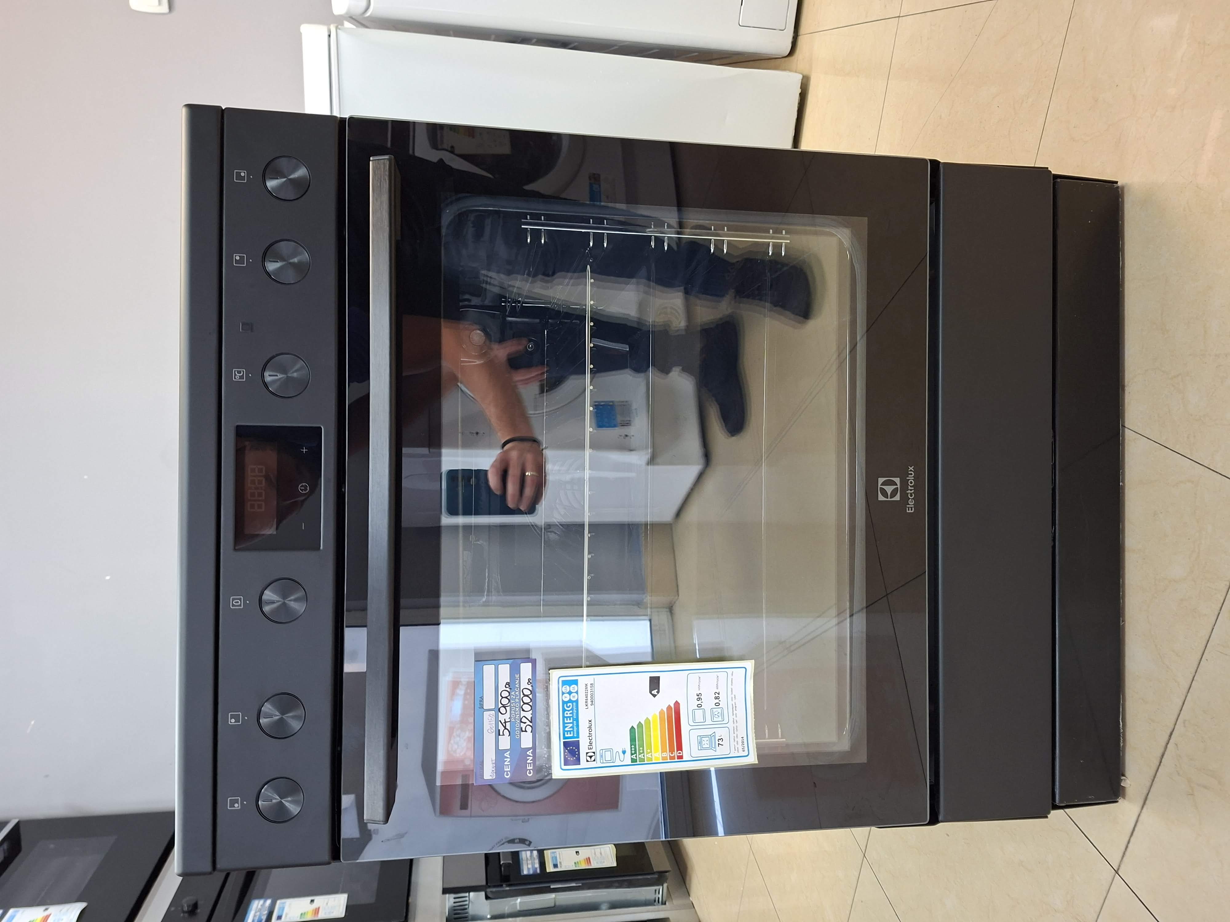 Šporet Electrolux  LKR64022MK , 60 cm