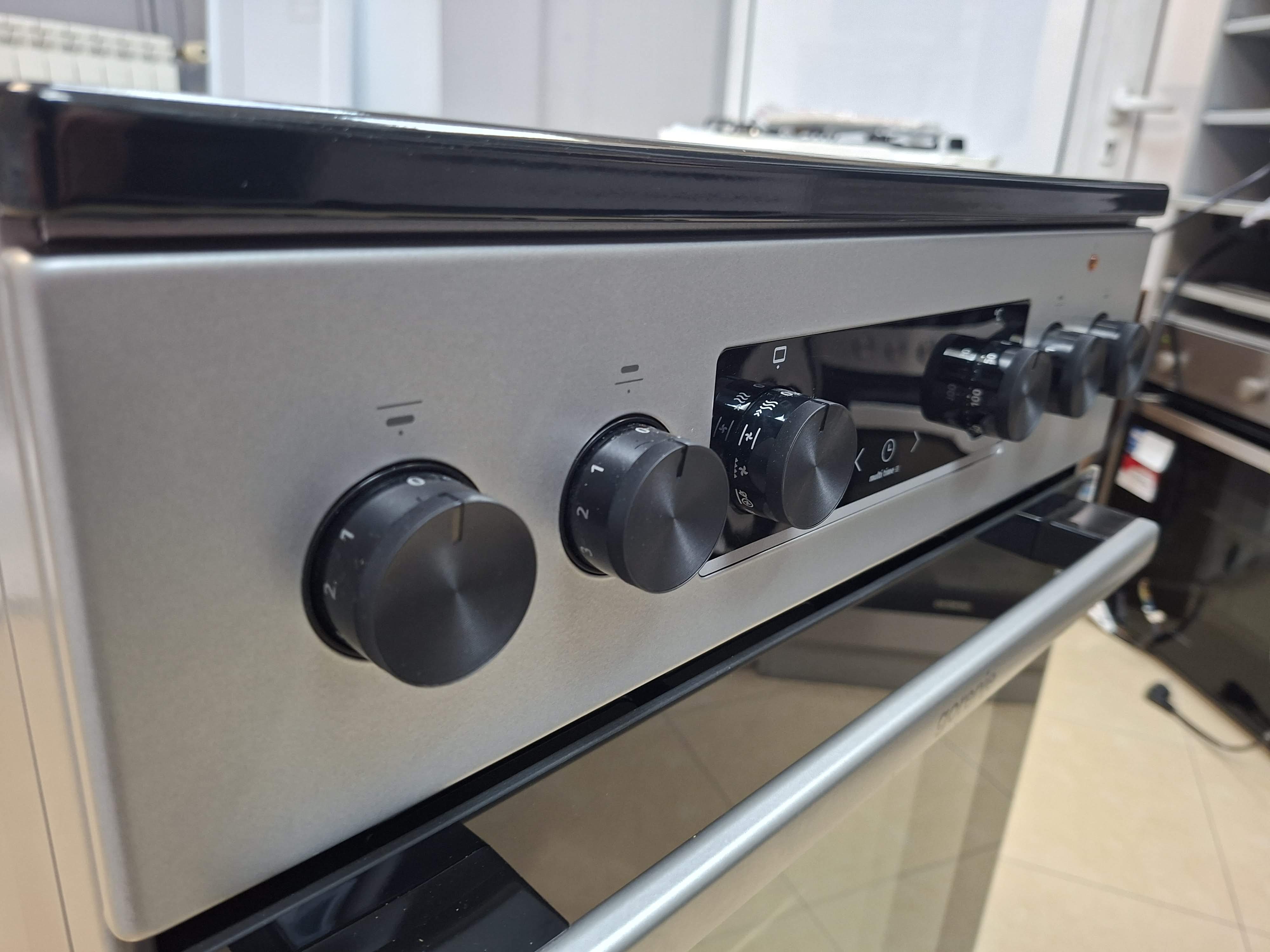 Šporet Gorenje GECS5C70SPAOT , 50 cm.