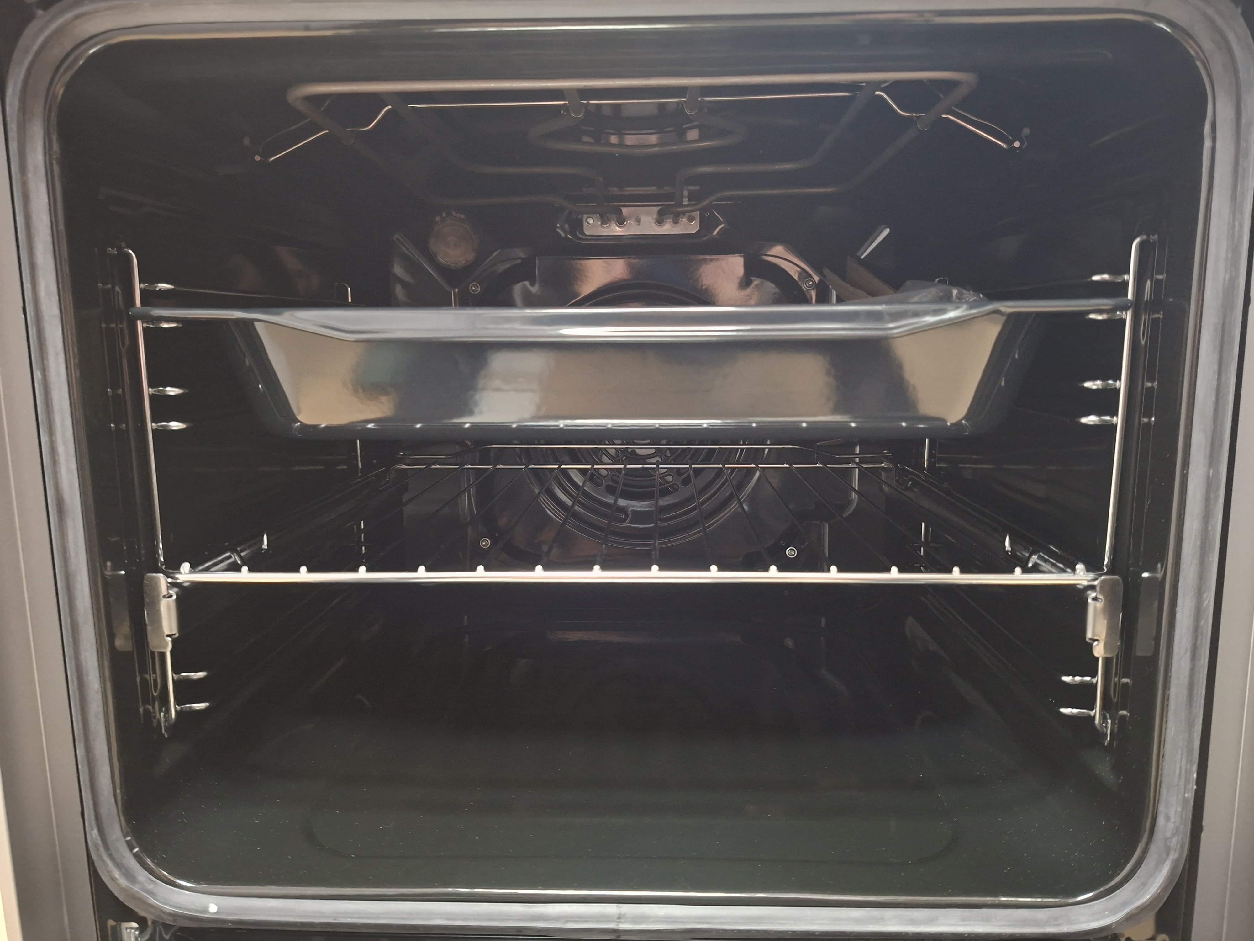 Šporet Gorenje GECS5C70SPAOT , 50 cm.