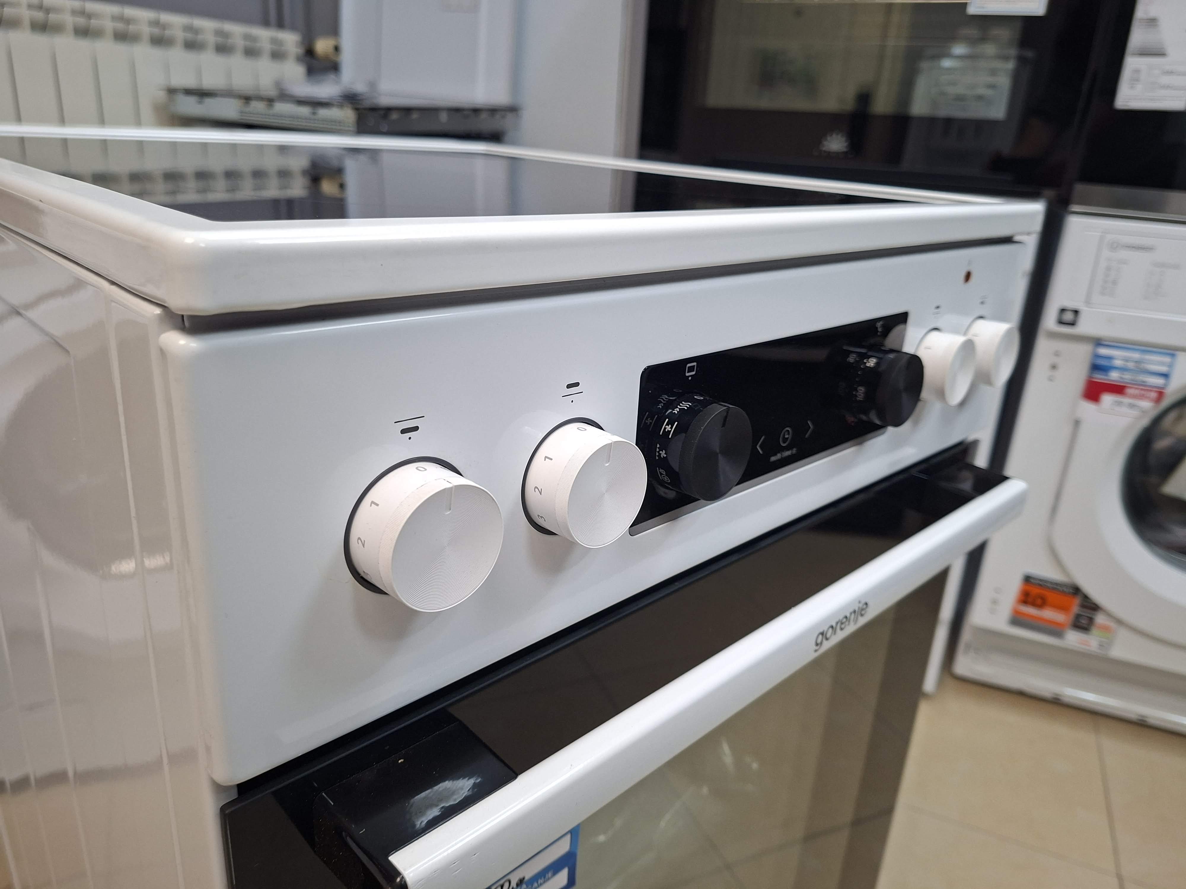 Šporet Gorenje GECS5C71WPEOT , 70 litara, 50cm