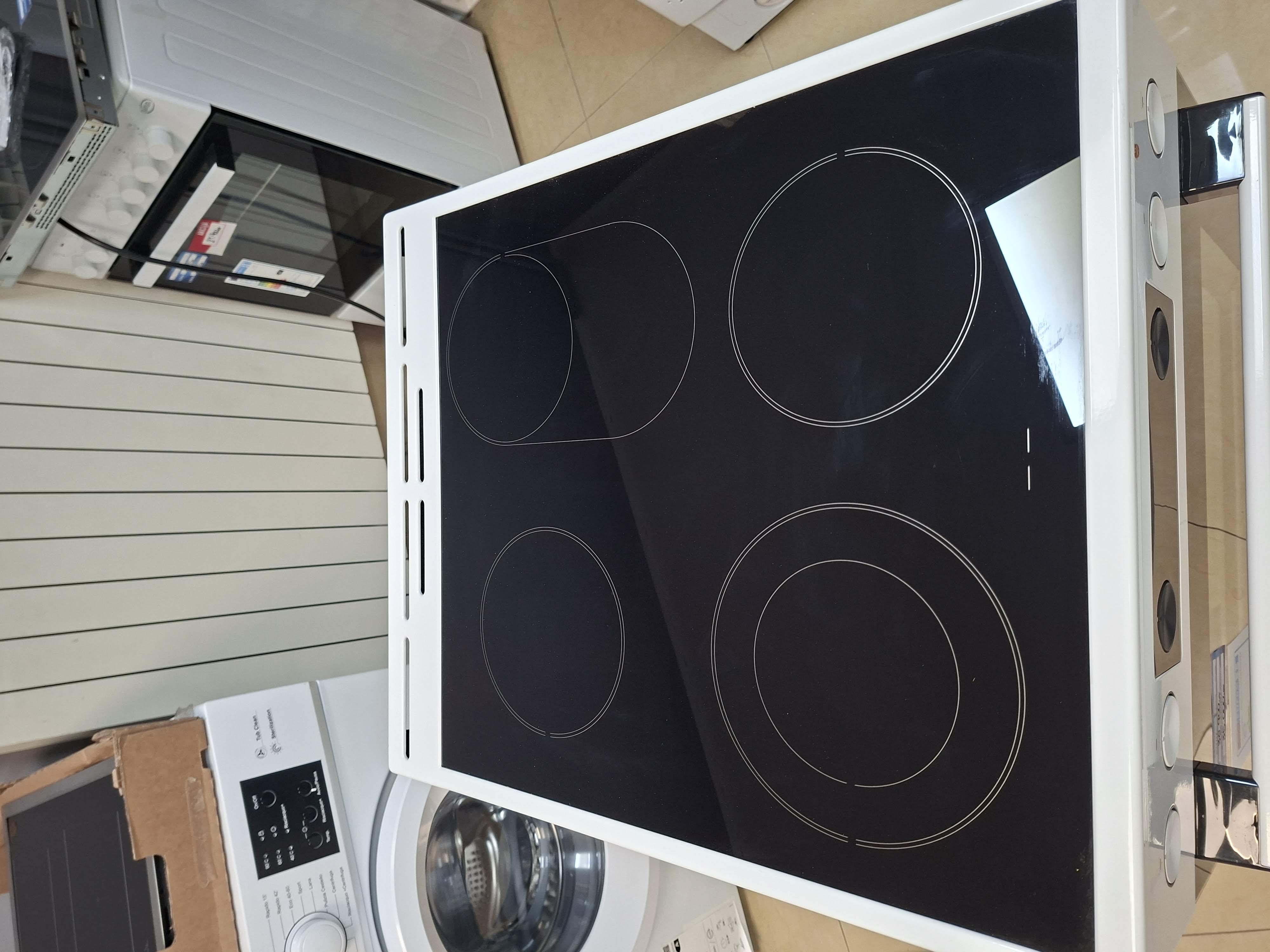 Šporet Gorenje GECS5C71WPEOT , 70 litara, 50cm