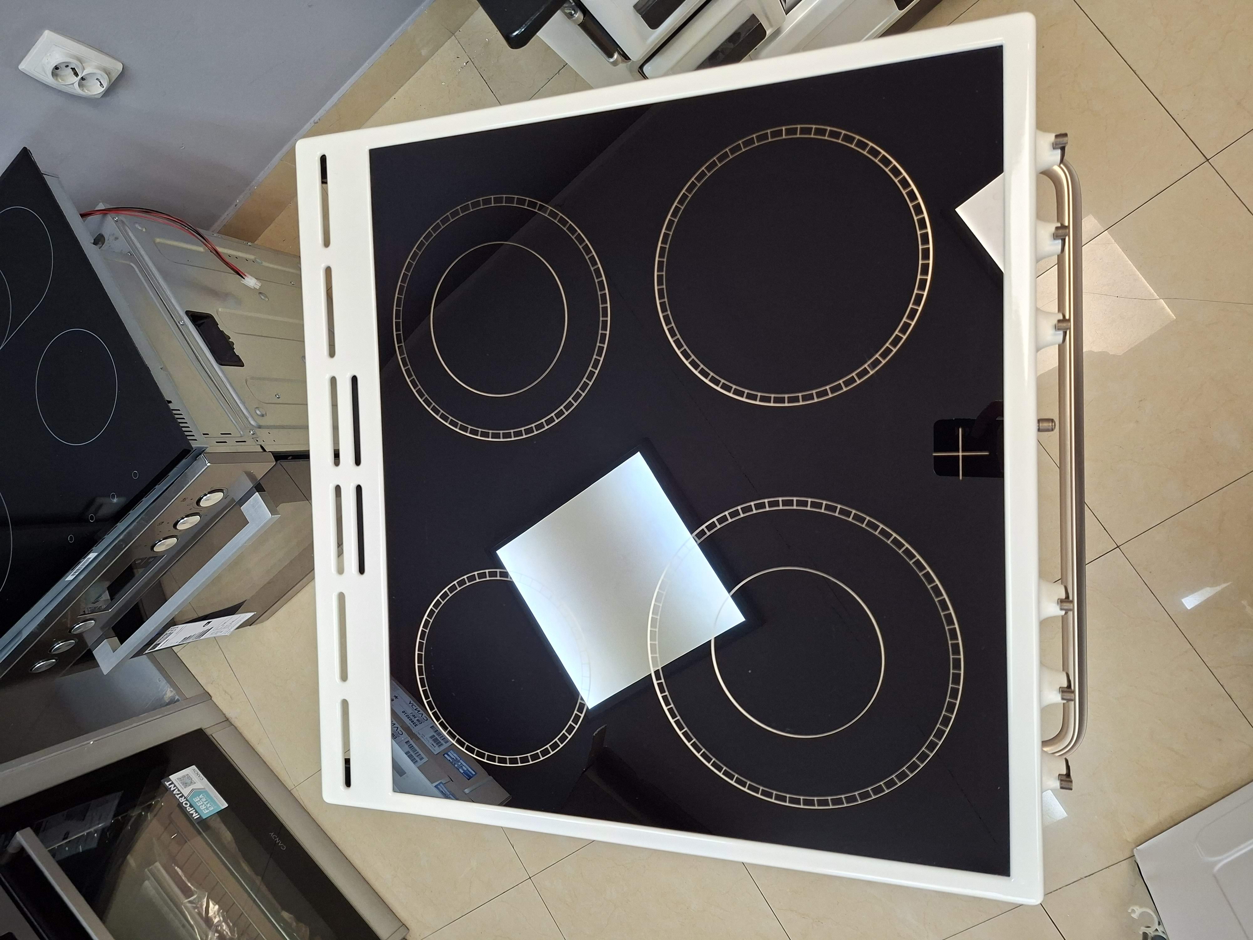 Šporet Gorenje GECS6B70CLI , 71l