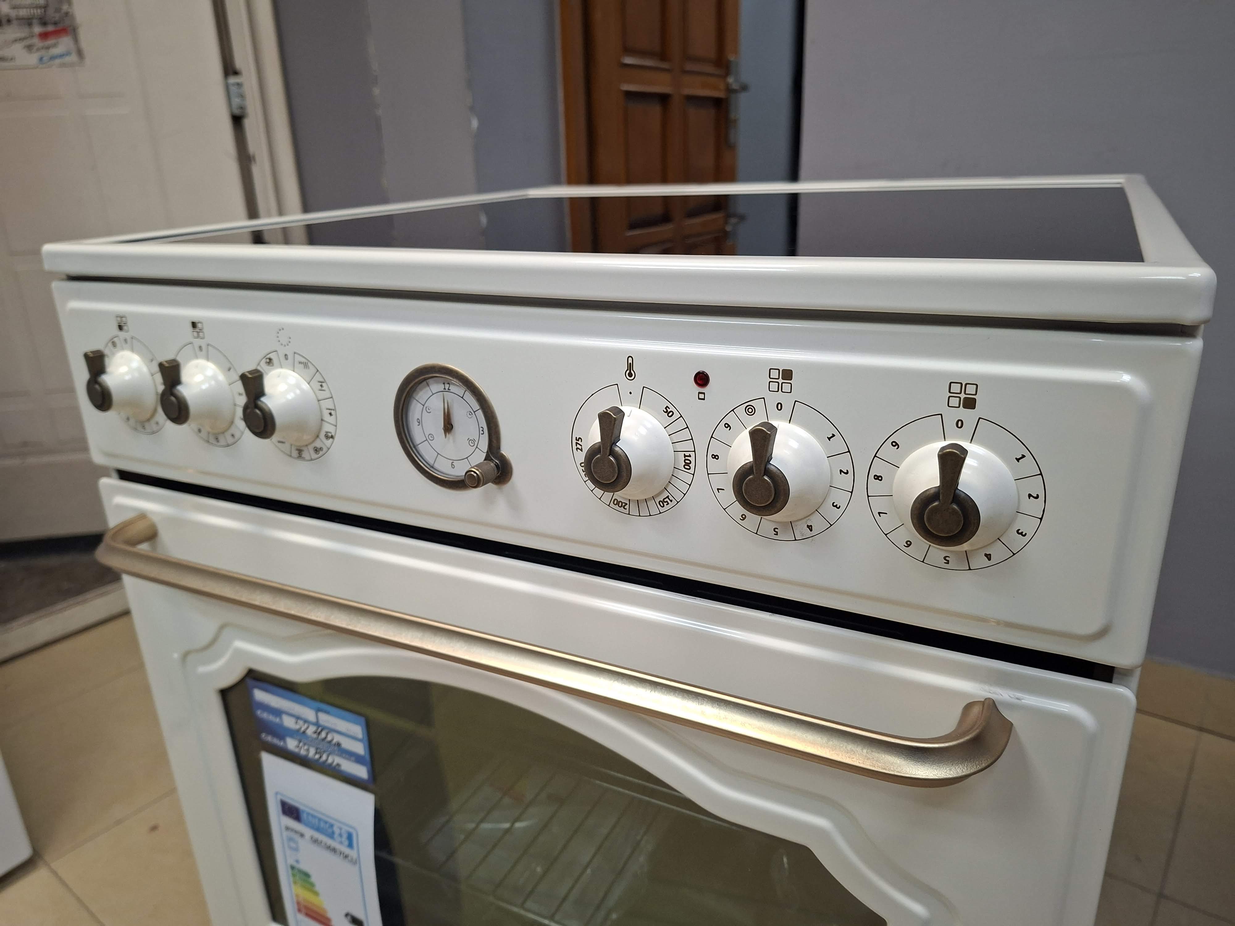 Šporet Gorenje GECS6B70CLI , 71l