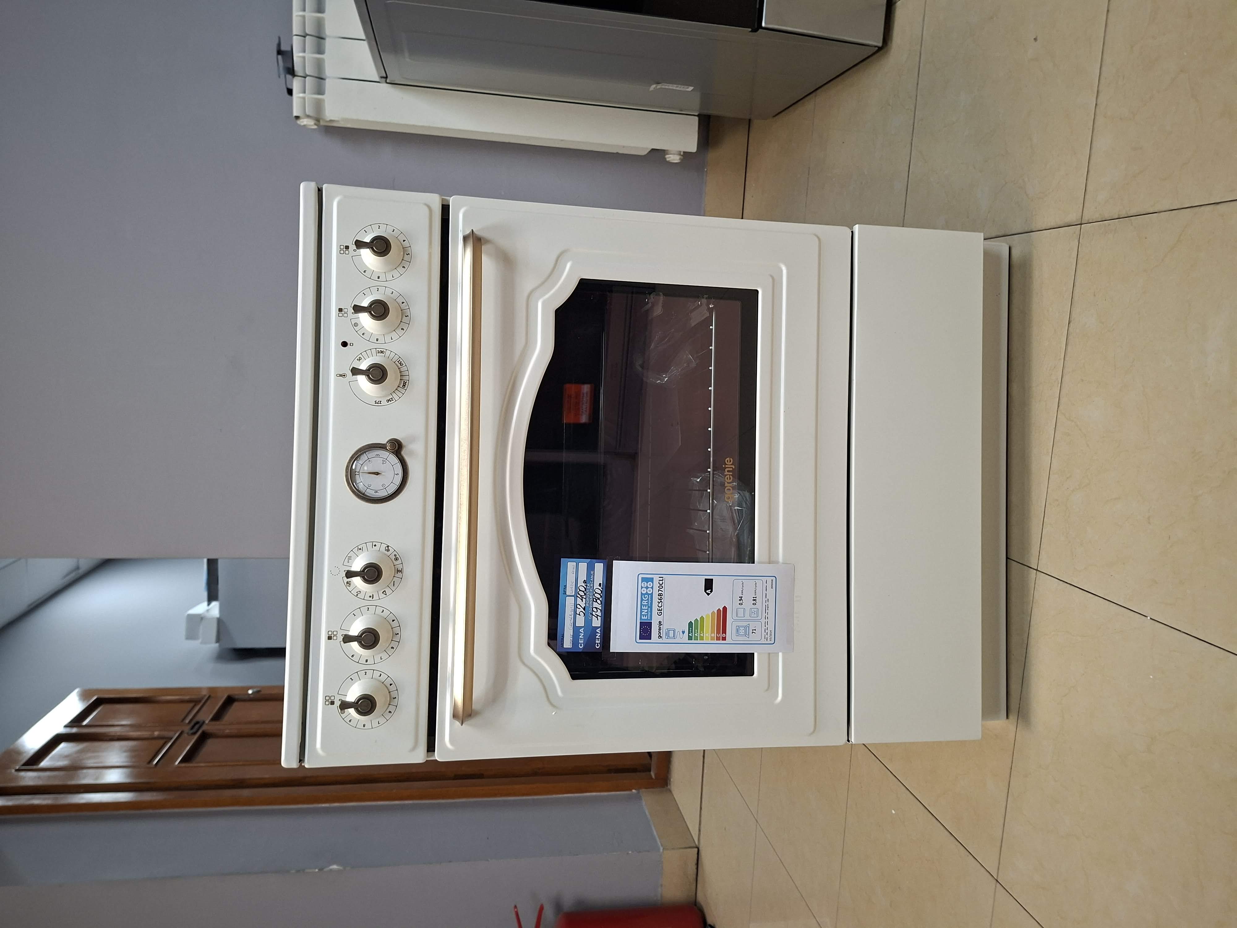 Šporet Gorenje GECS6B70CLI , 71l