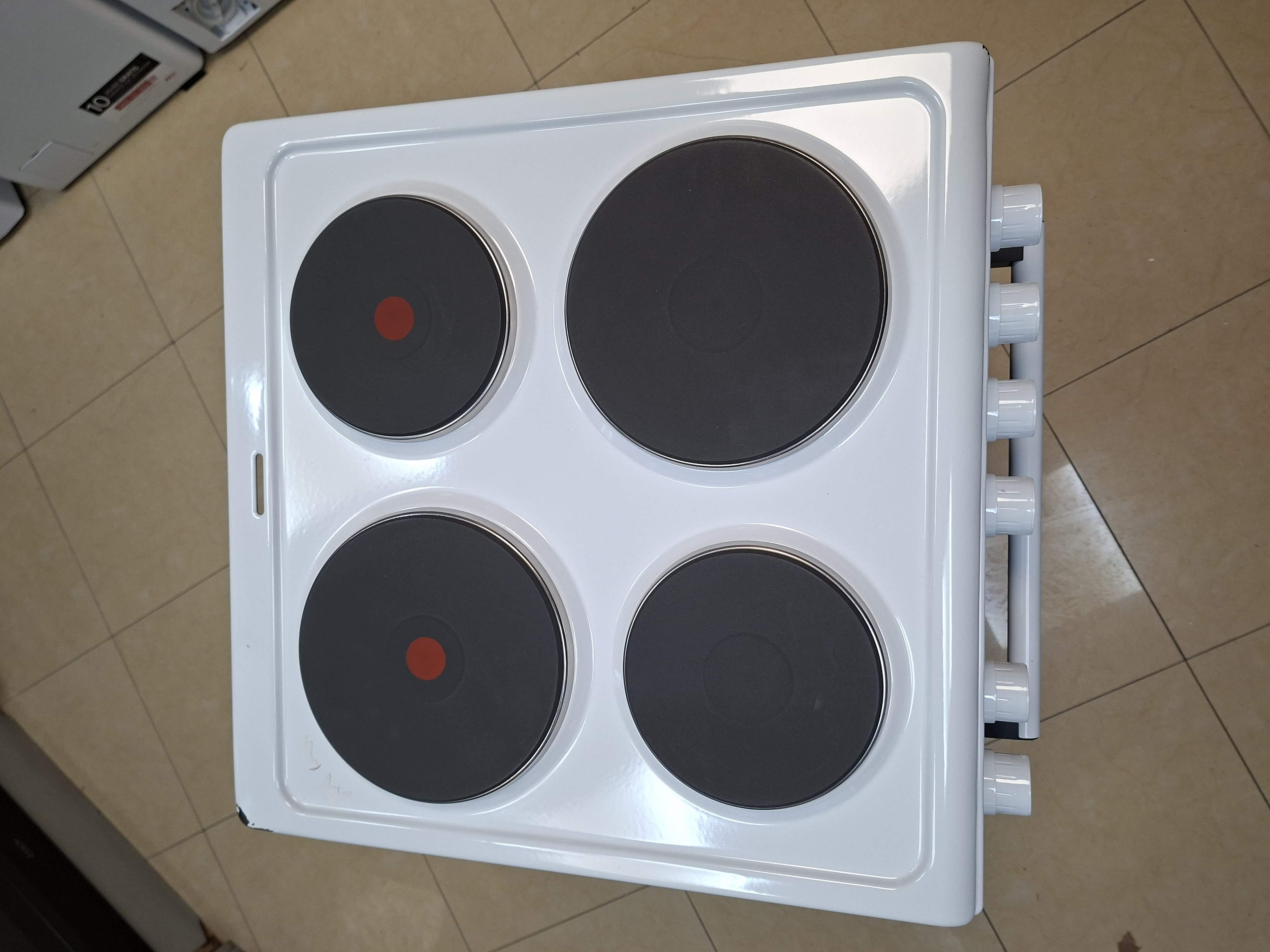 Šporet Tesla CS5400SV , 48L