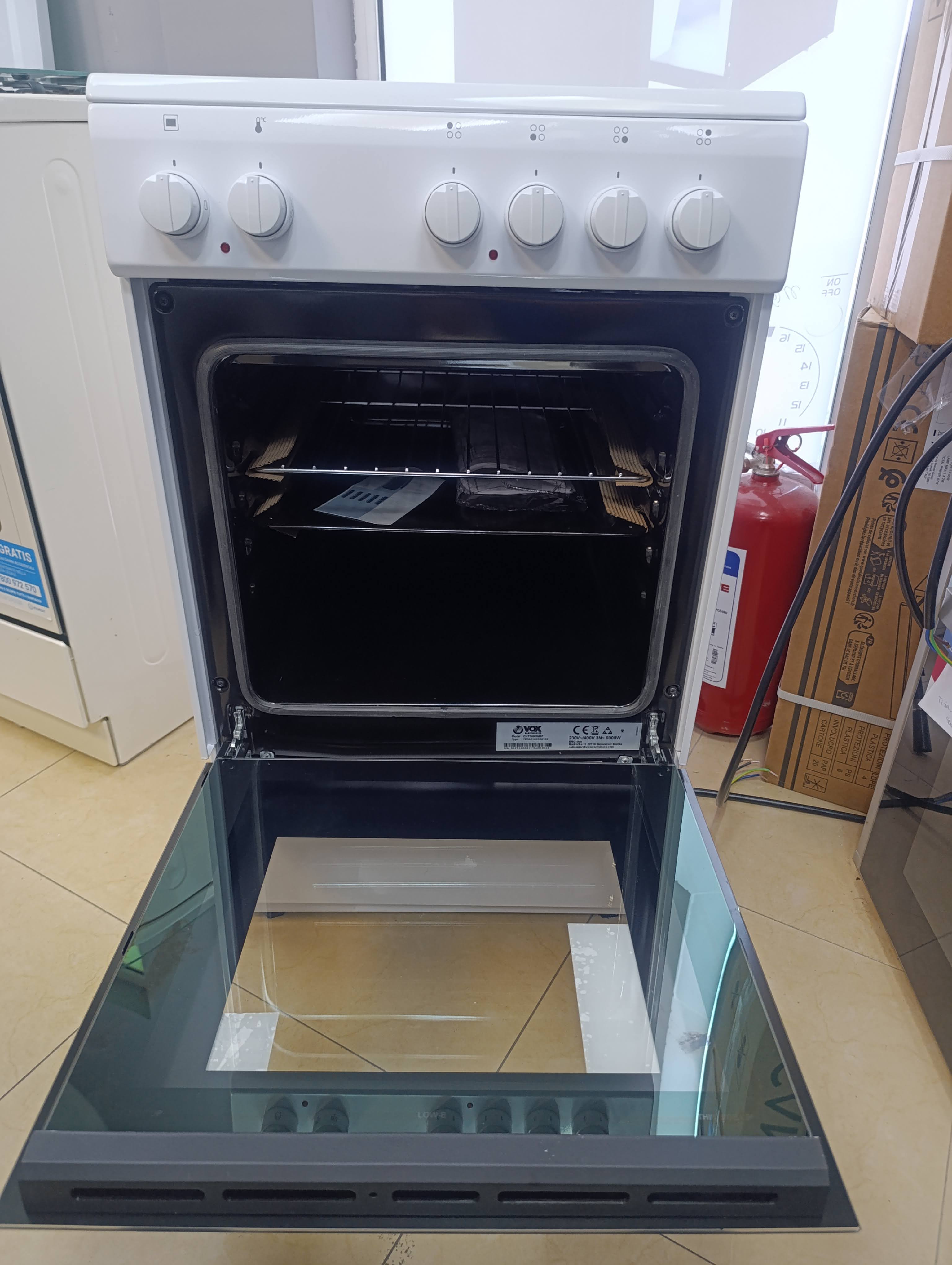Šporet Vox CHT5000WBF , 50cm