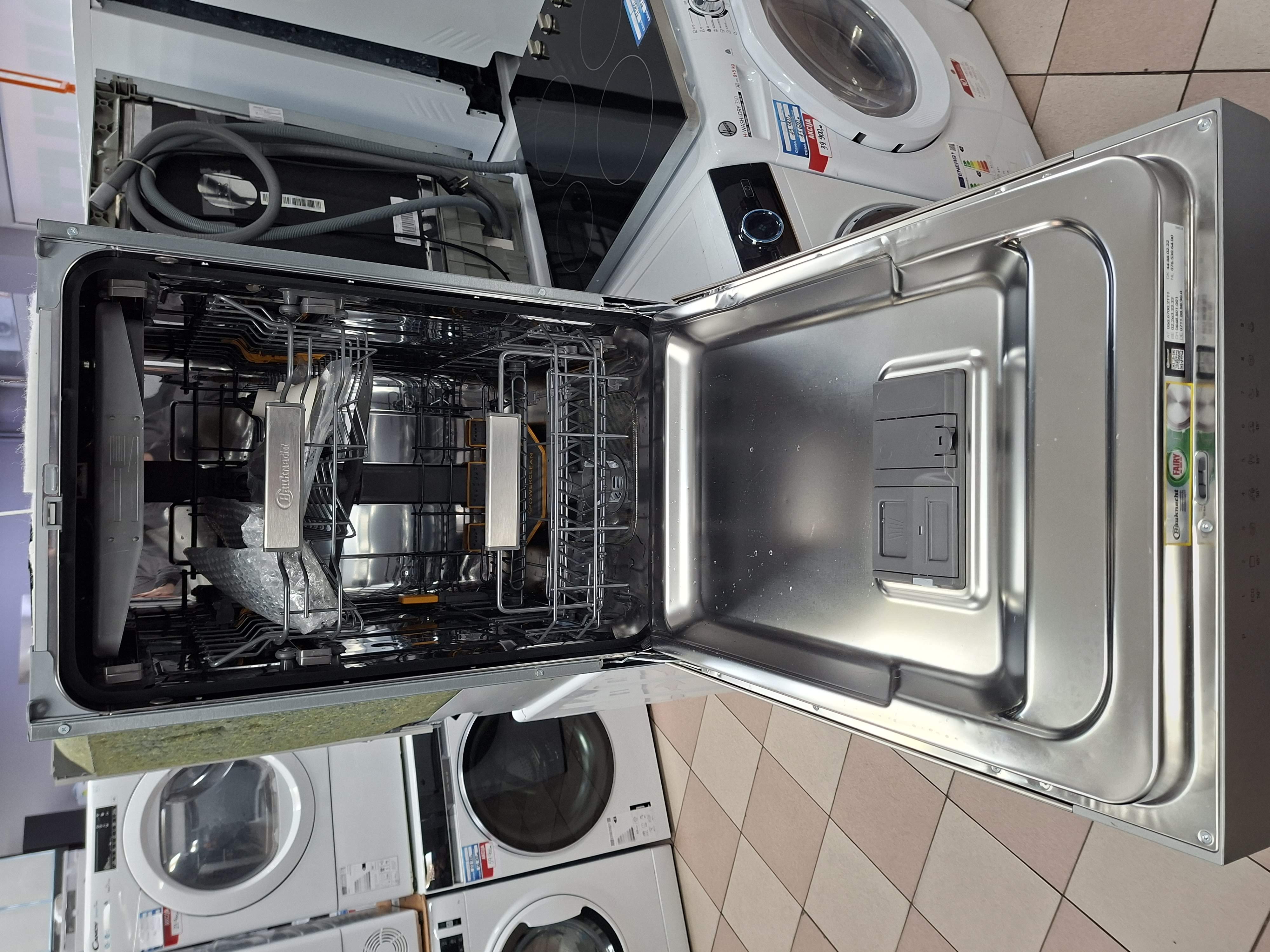 Sudo mašina Bauknecht BK6UB10BS7A0X , 10 kompleta