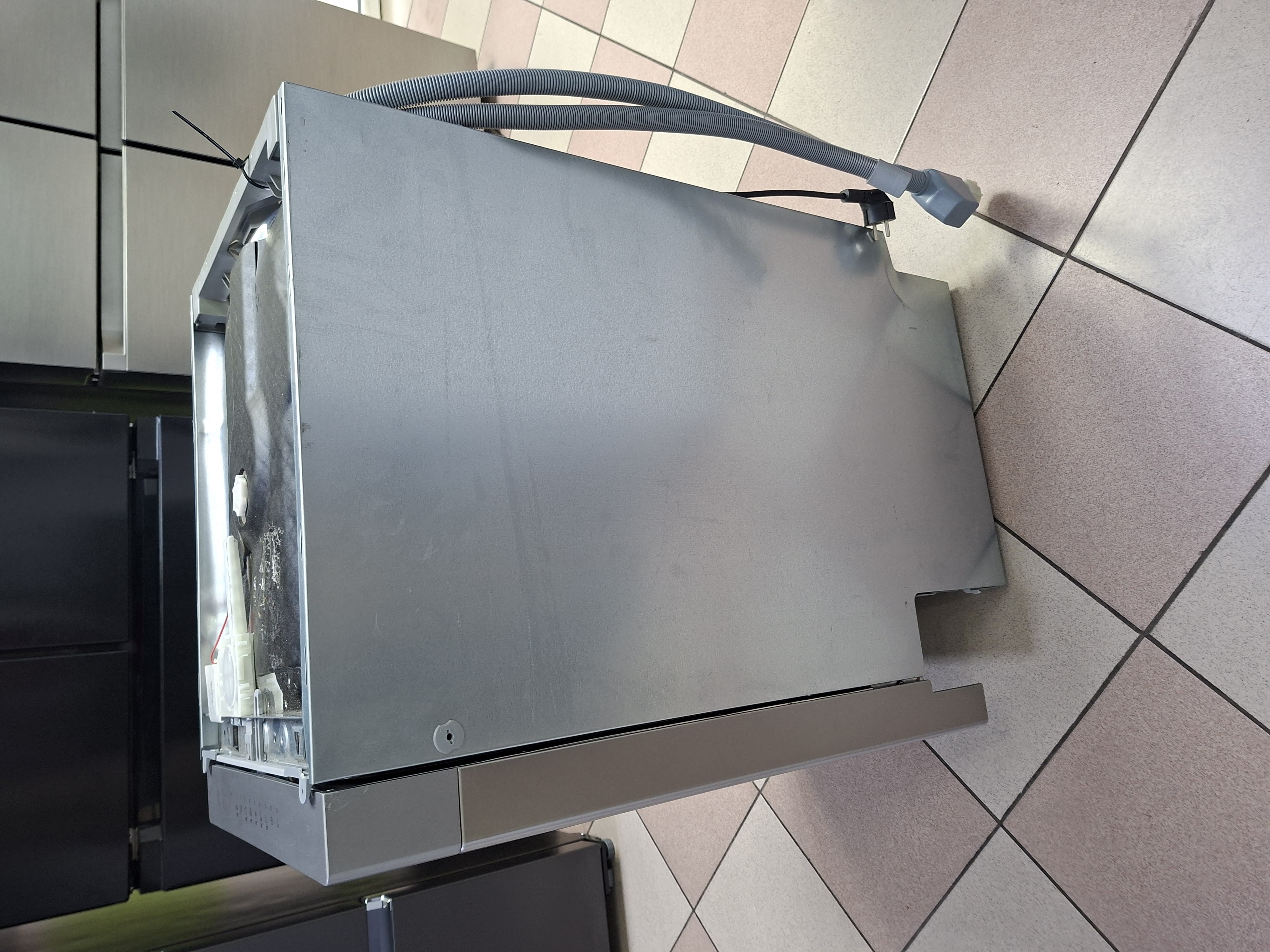 Sudo mašina Bauknecht BSUO 3O33 PF X, 45cm