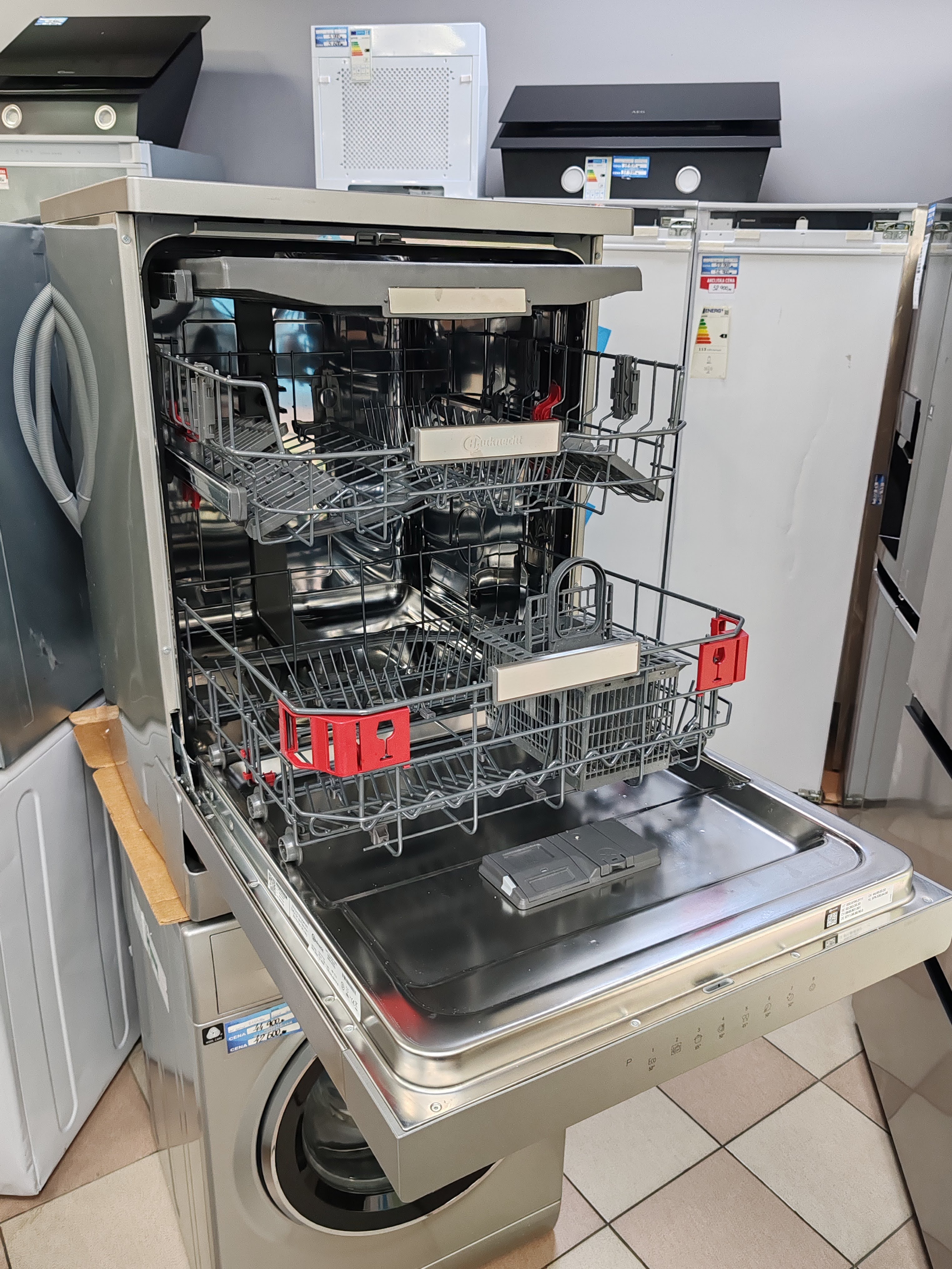 Sudo mašina Bauknecht OBFC Ecosilent 8650 , 14 kompleta
