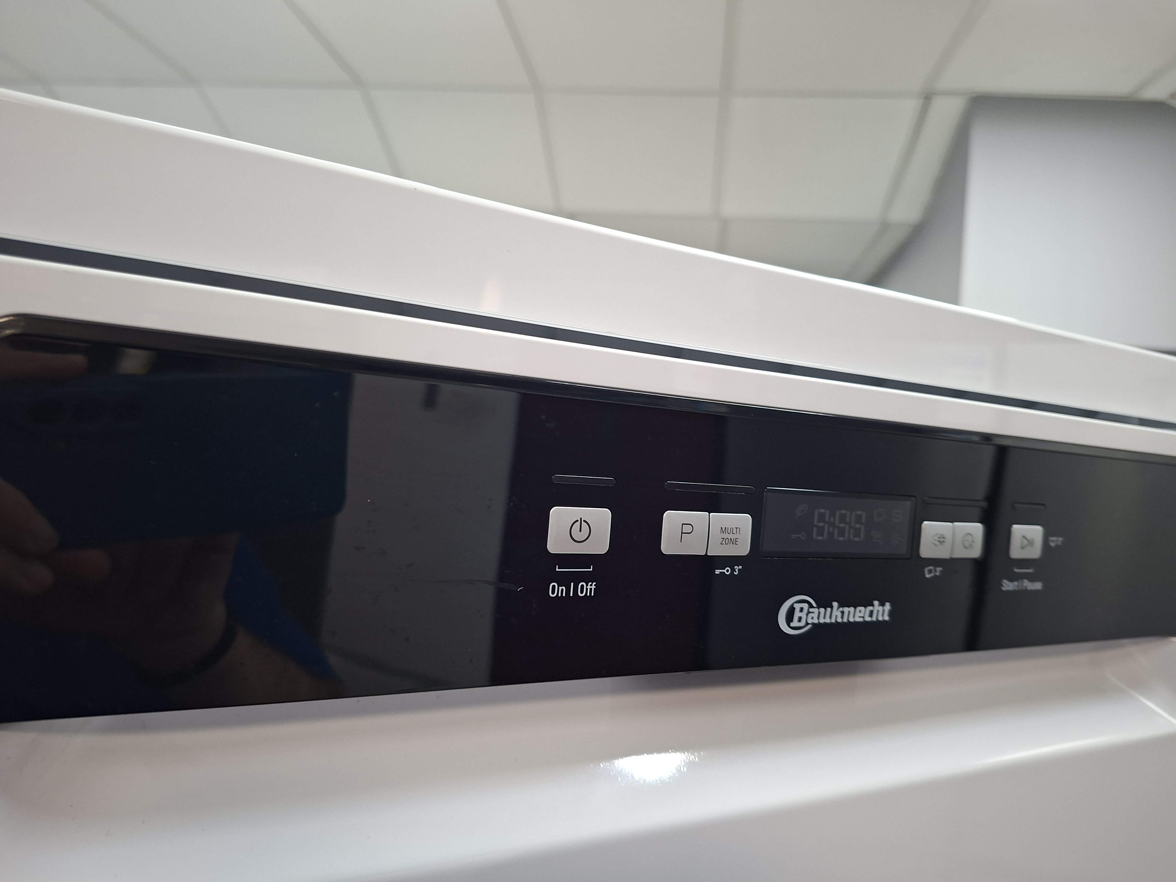 Sudo mašina Bauknecht OBFC Ecostar 5320 , 14 kompleta