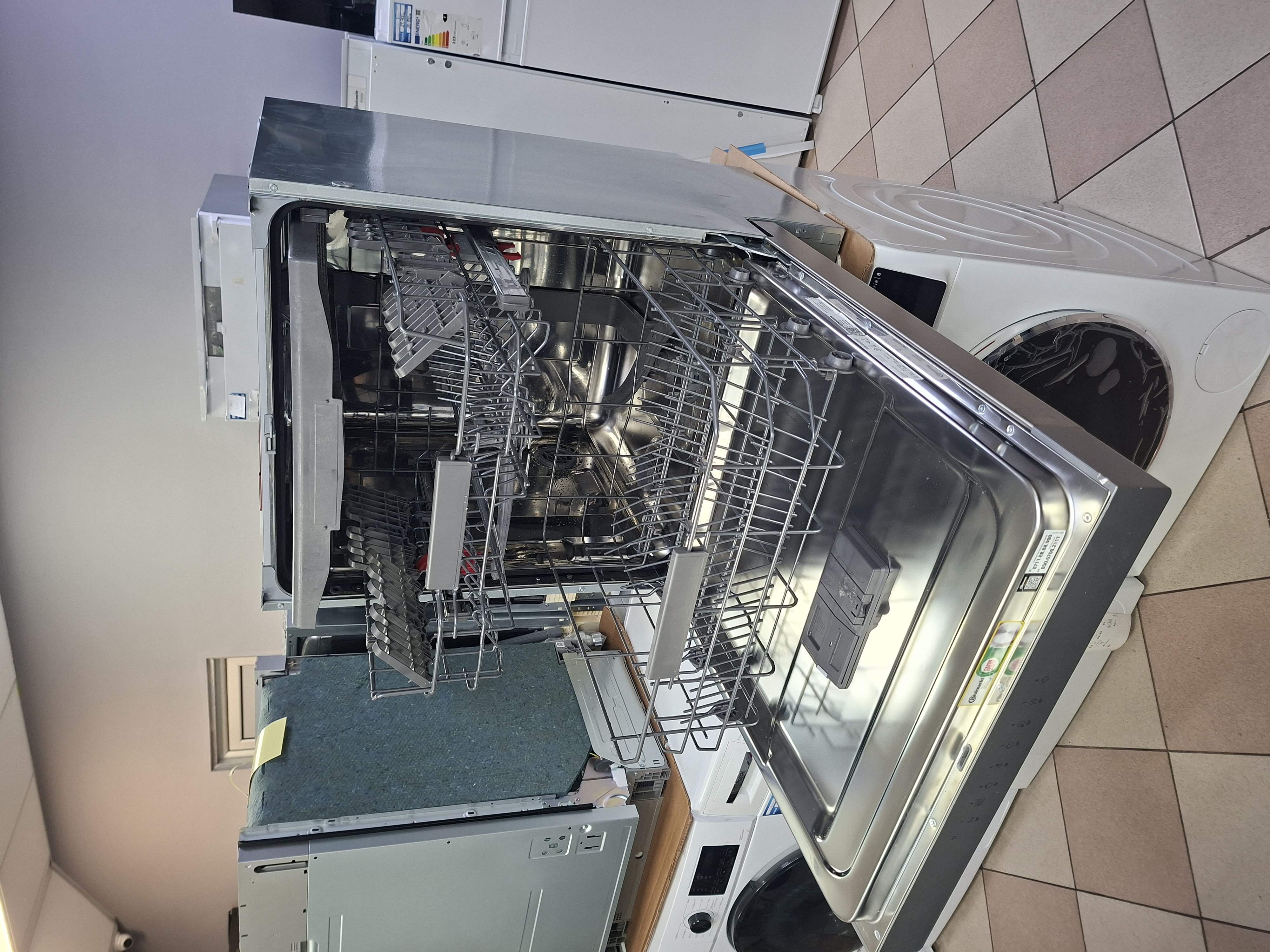 Sudo mašina Bauknecht OBKUC 3C26 F X (2) , 60cm