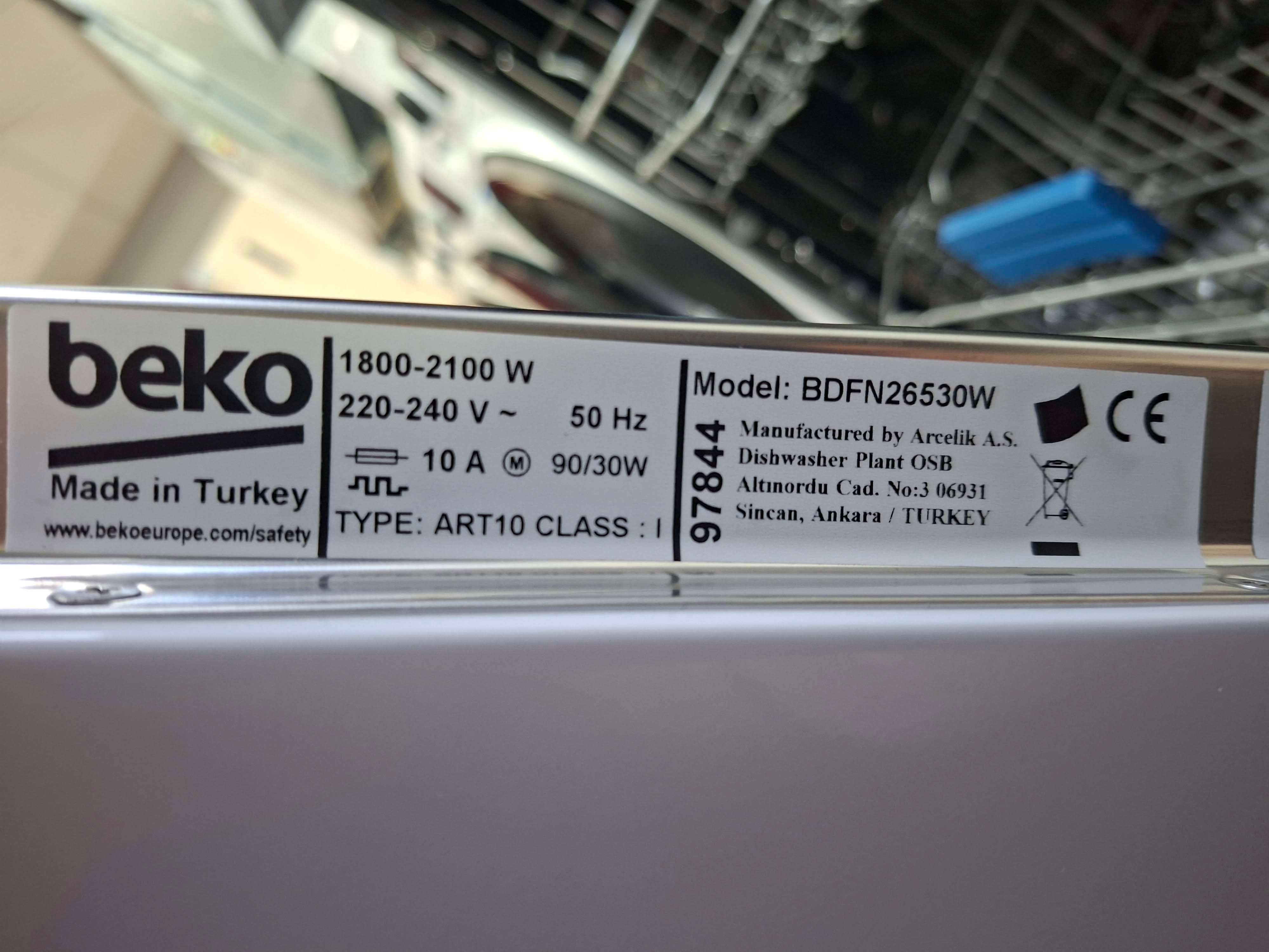 Sudo mašina Beko BDFN26530W, 14 kompleta