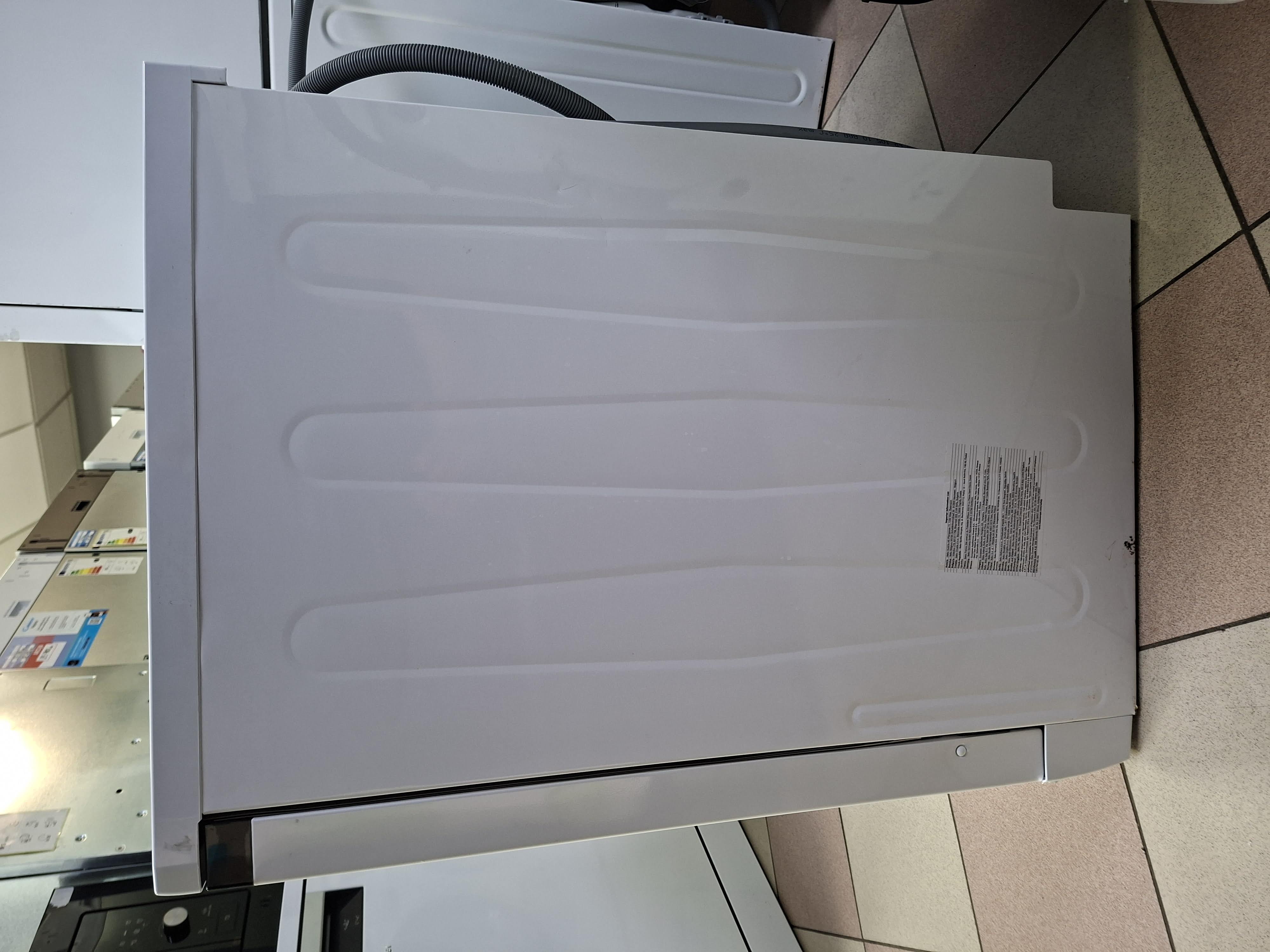 Sudo mašina Beko BDFN26530W, 14 kompleta