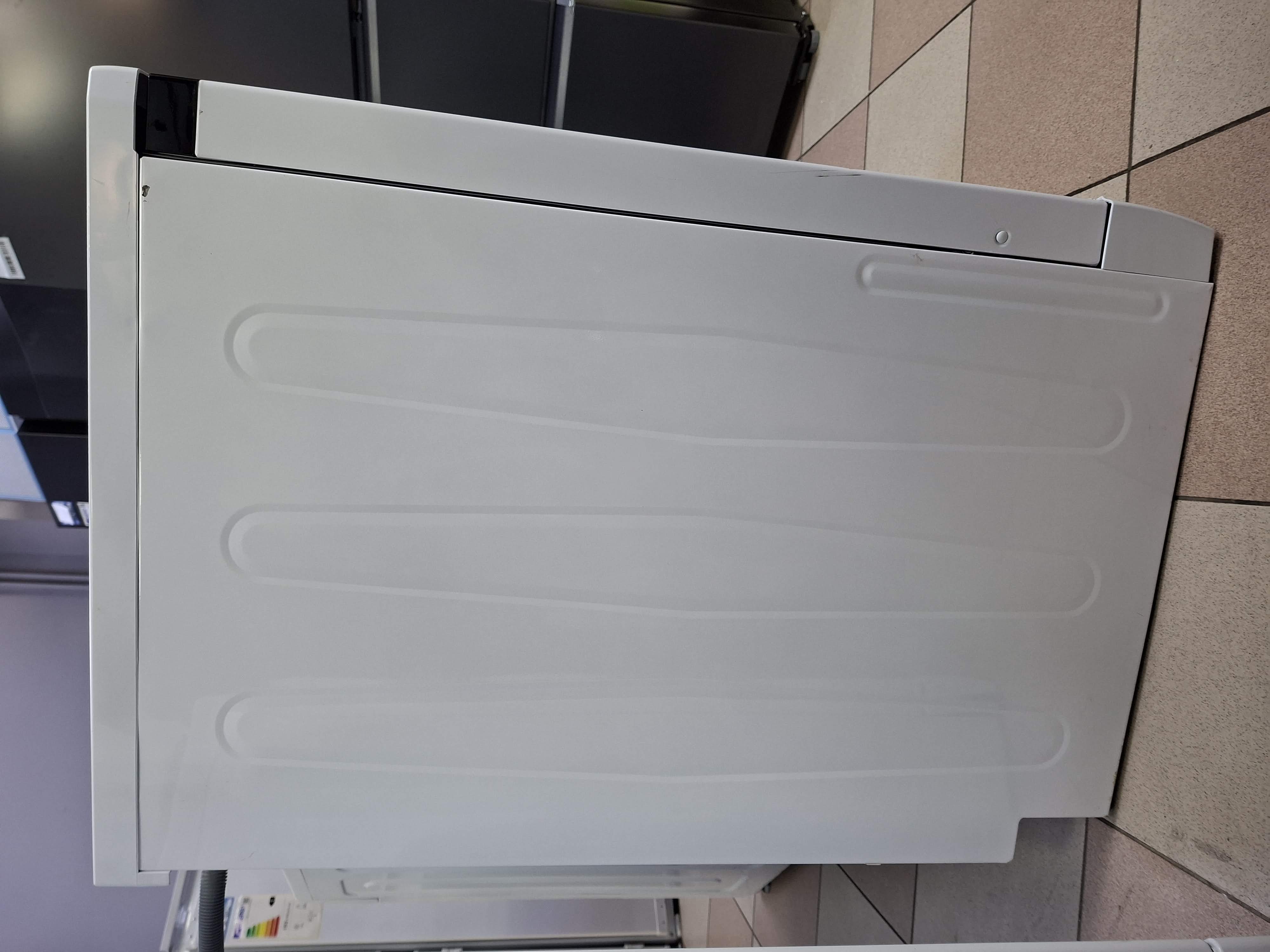 Sudo mašina Beko BDFN26530W, 14 kompleta