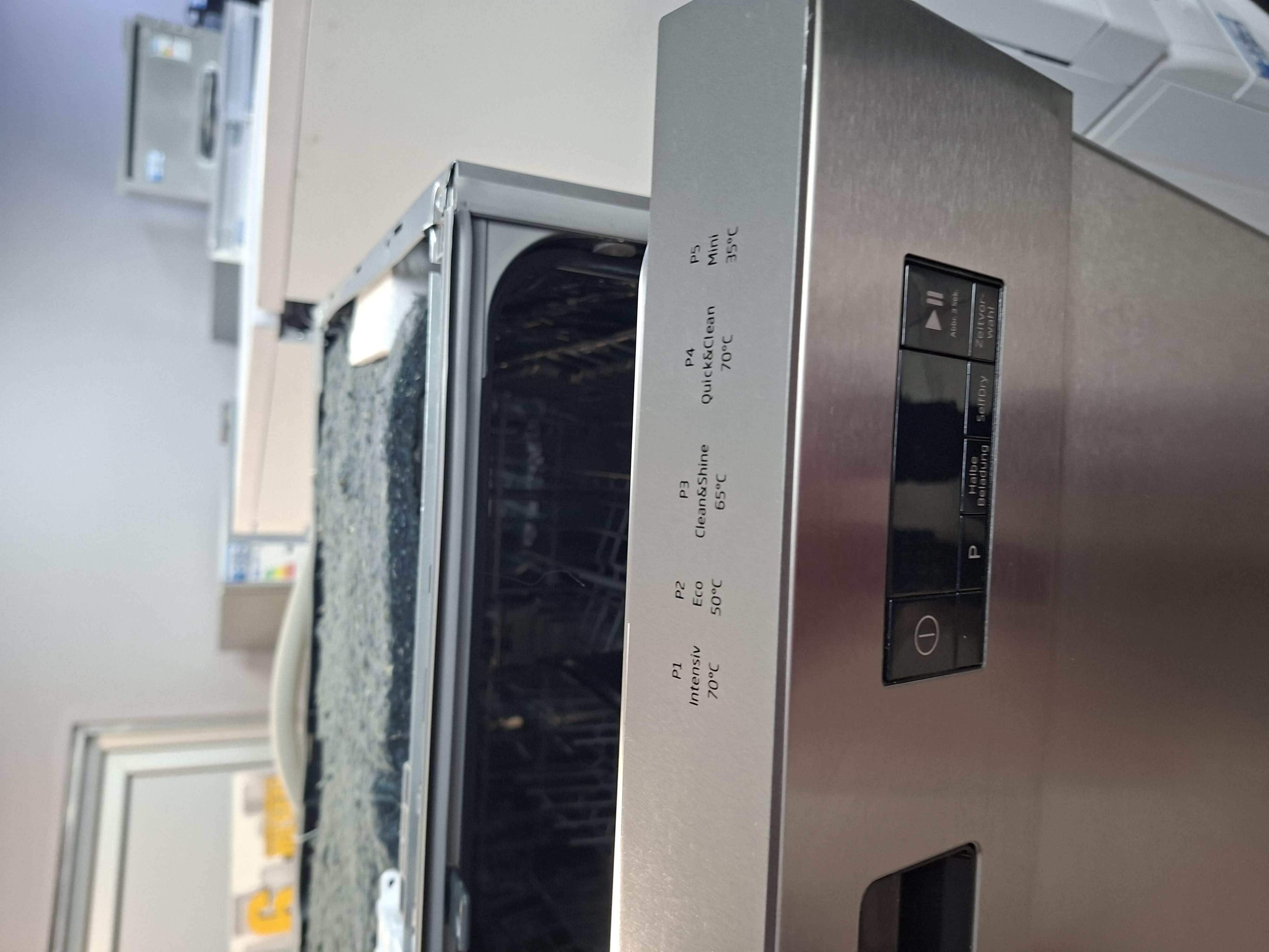 Sudo mašina Beko BDUN15O30X