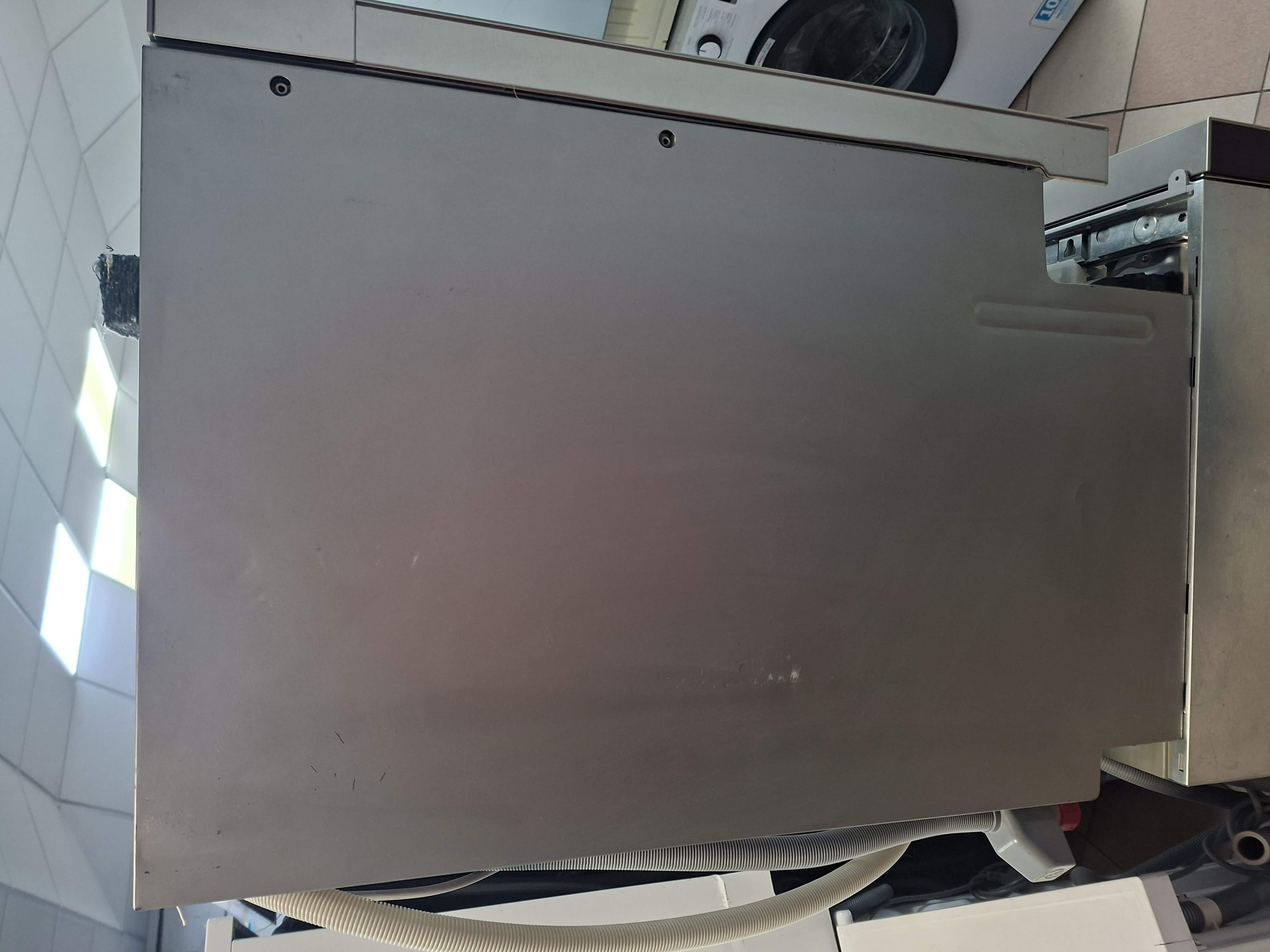 Sudo mašina Beko BDUN15O30X