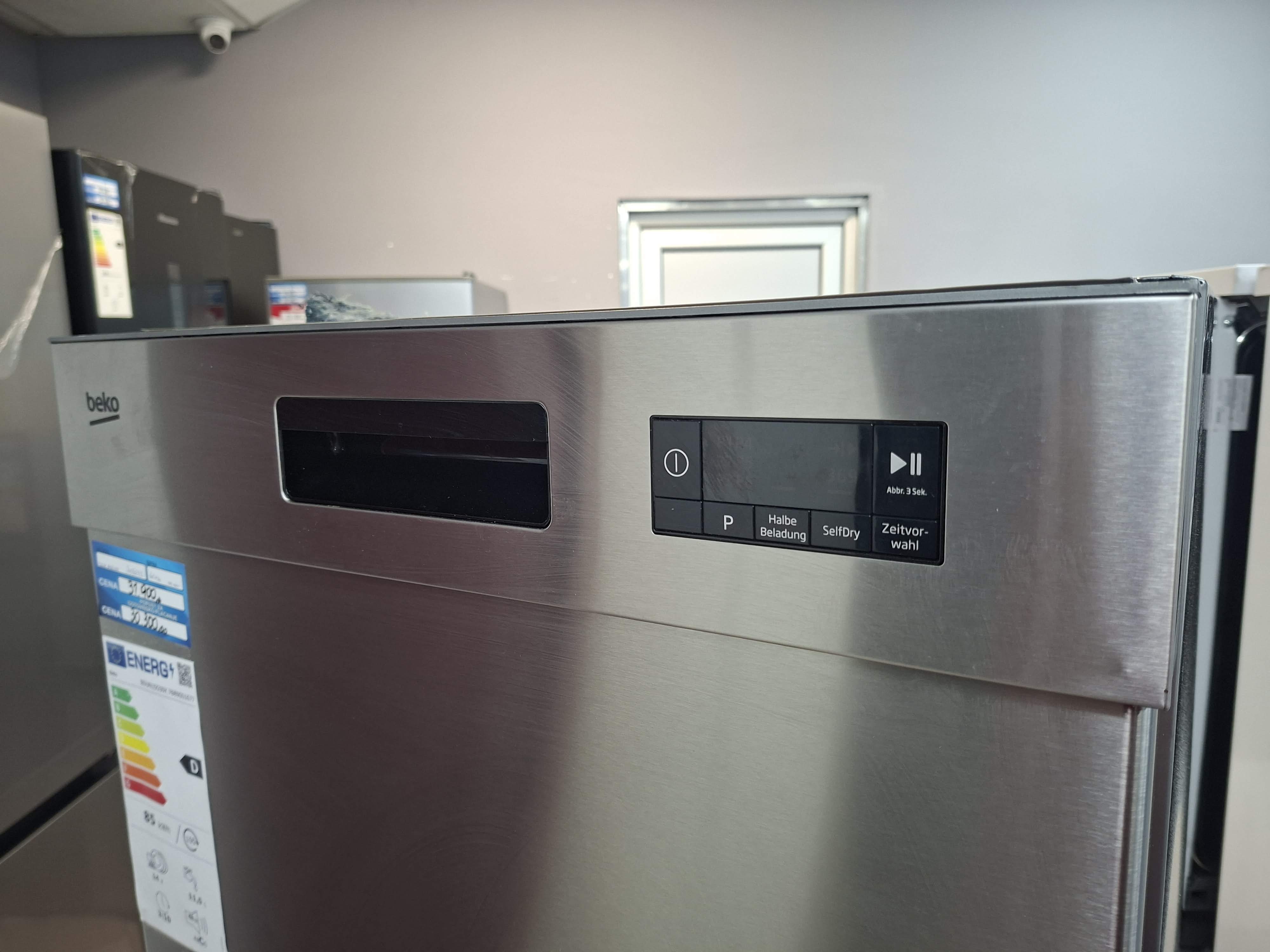 Sudo mašina Beko BDUN15O30X