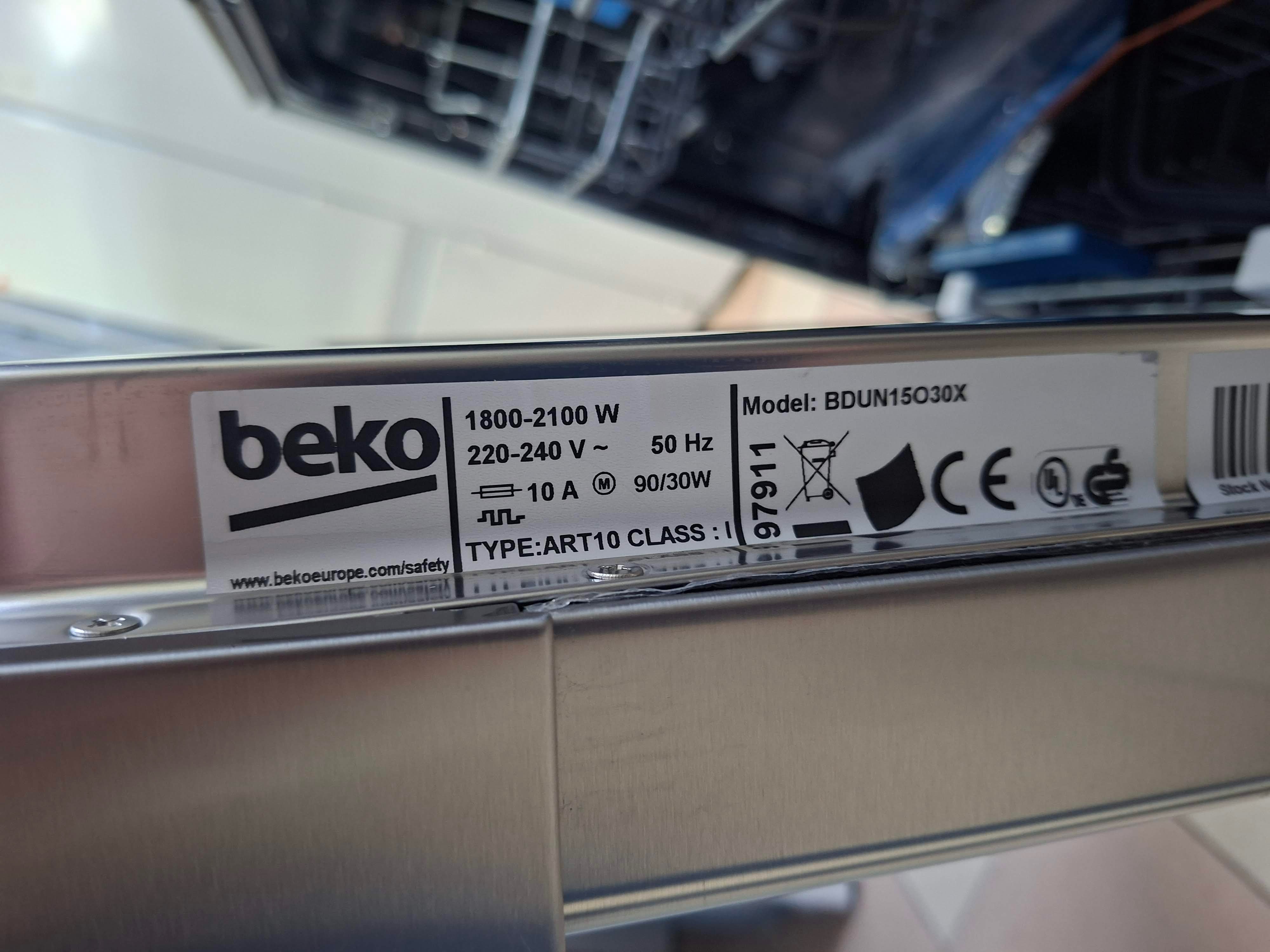 Sudo mašina Beko BDUN15O30X