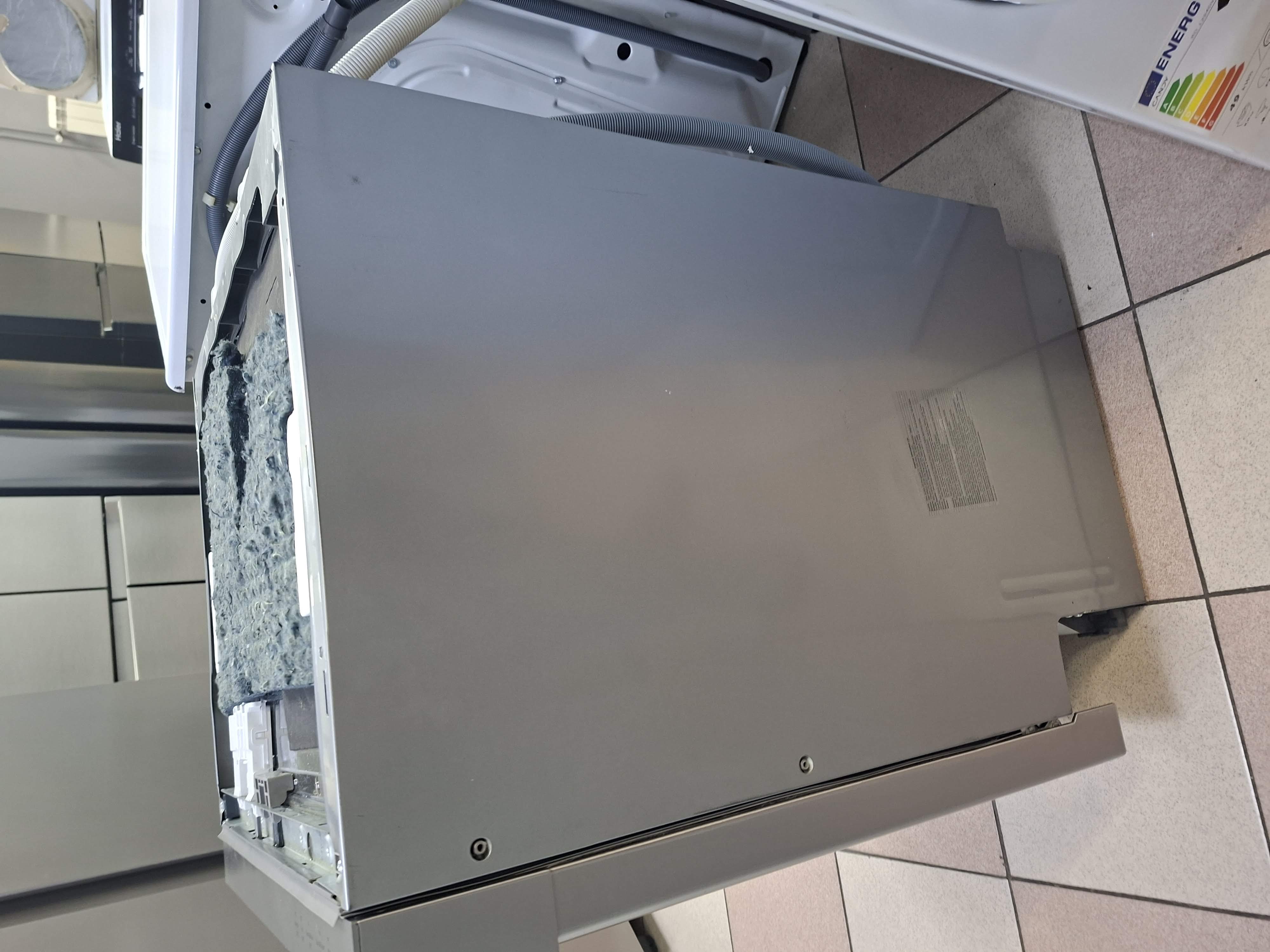 Sudo mašina Beko BDUN15O30X