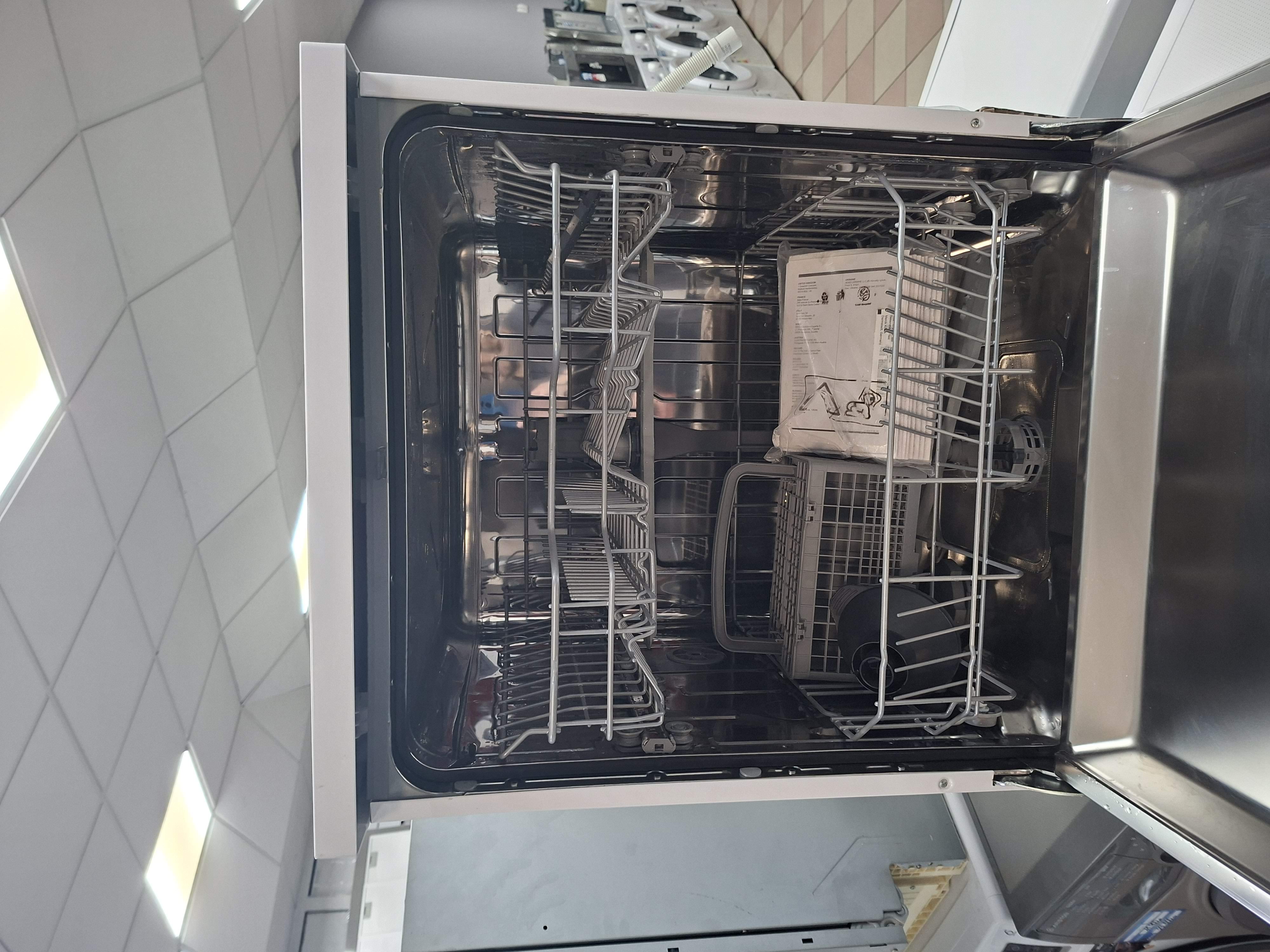 Sudo mašina Beko DVN05320W , 13 kompleta