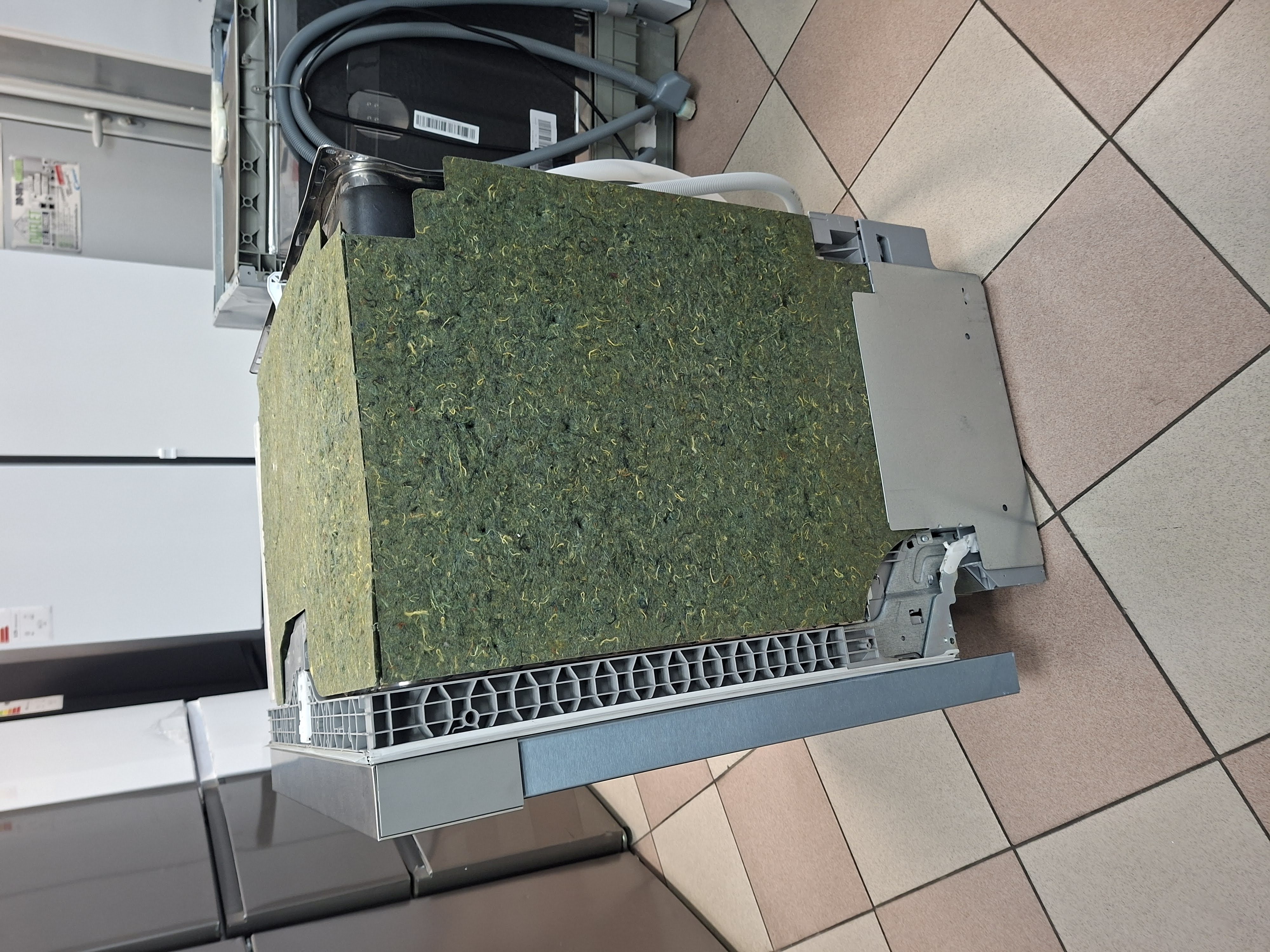 Sudo mašina Bosch SMU4EVS09E, 60cm.