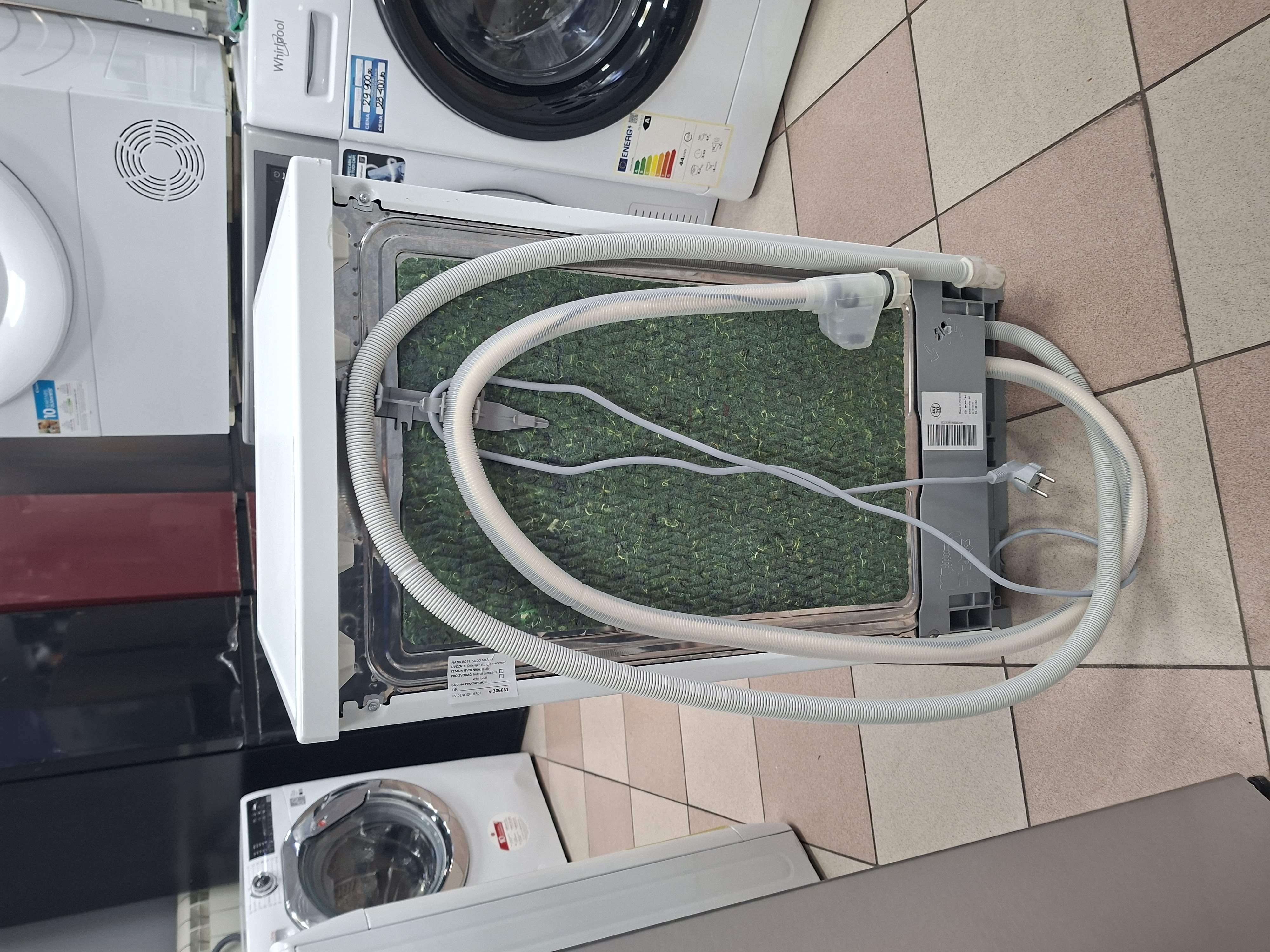 Sudo mašina Bosch SPS4HMW13E , 45 cm.