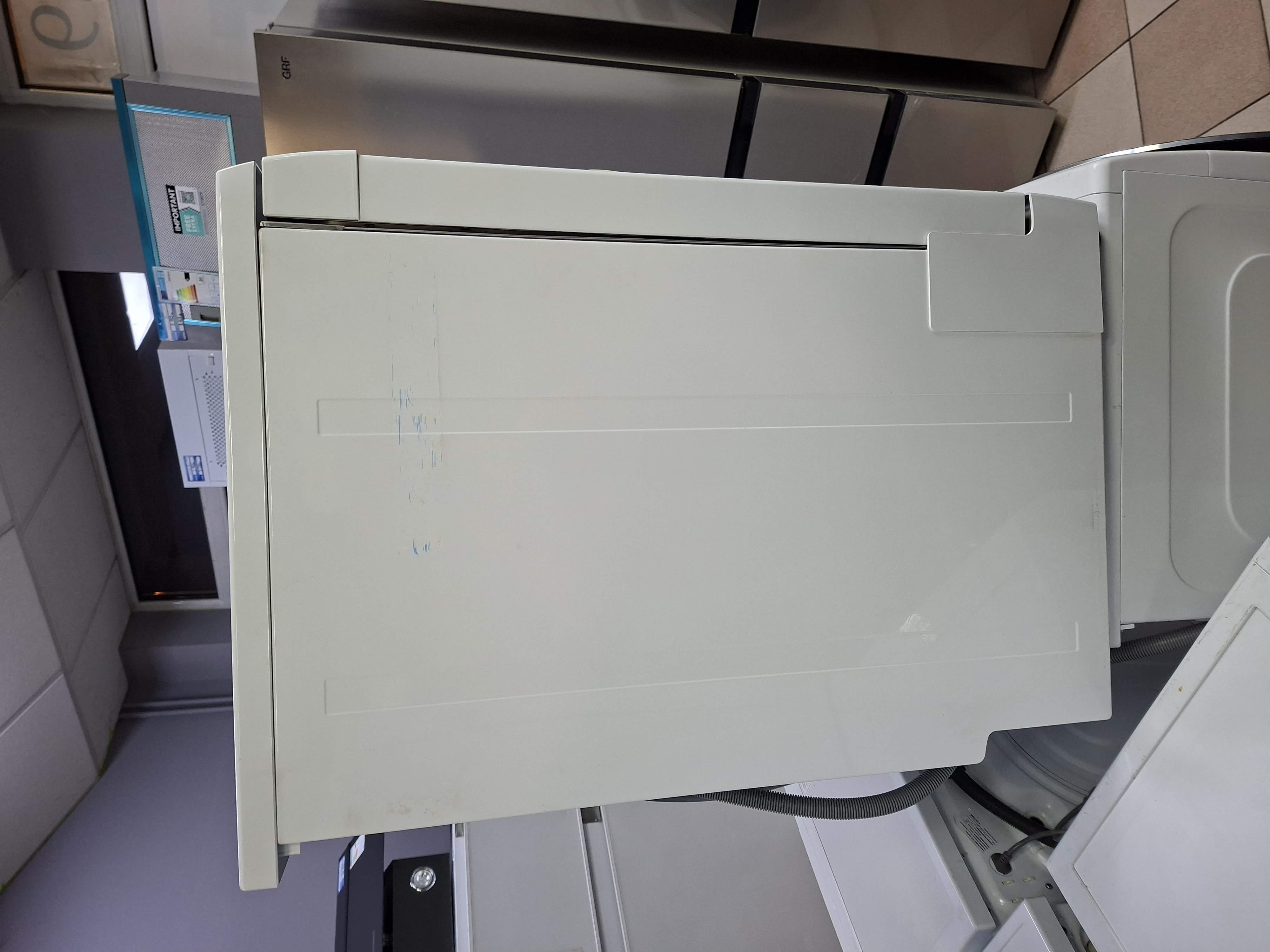 Sudo mašina Candy CDP 1LS64 W/T, 16kompleta