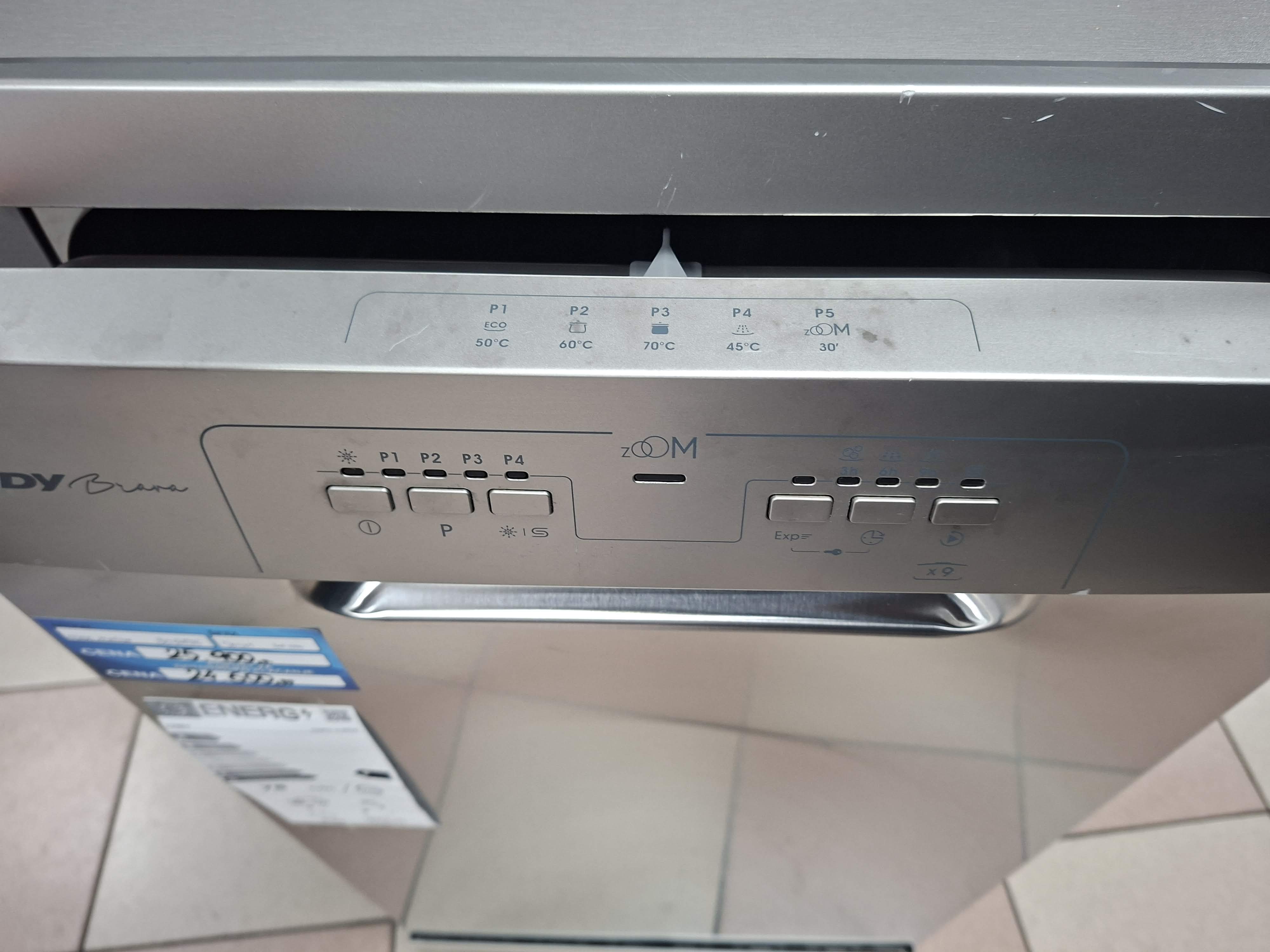 Sudo mašina Candy CDPH 1L952X, 9 kompleta