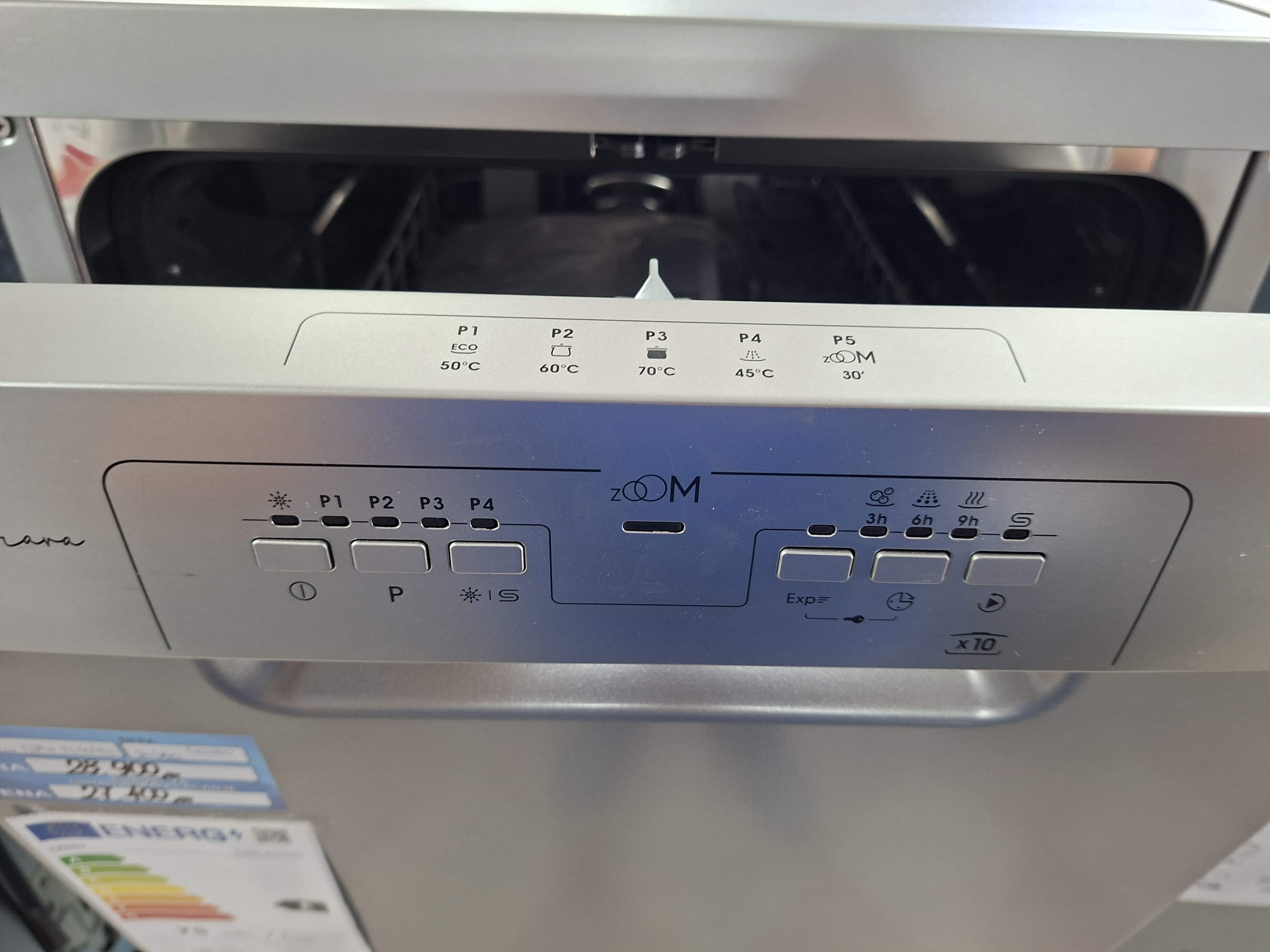 Sudo mašina Candy CDPH 2L1049S  , 10 kompleta