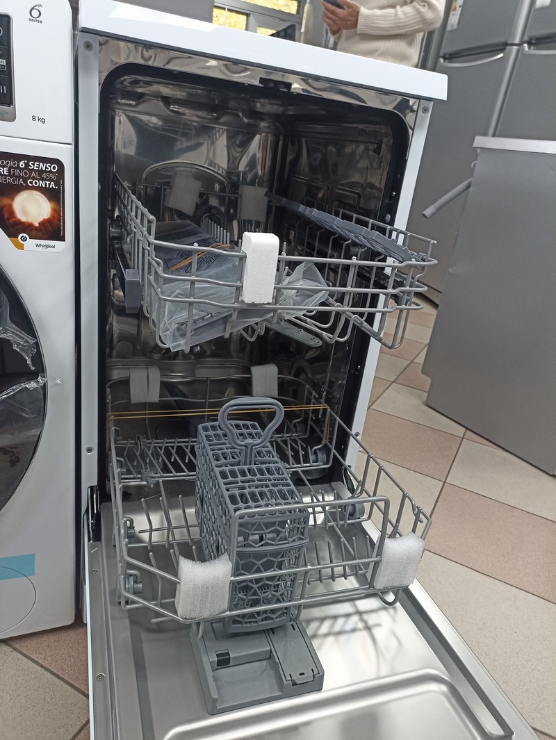 Sudo masina Candy CDPH 2L949W , 9 kompleta