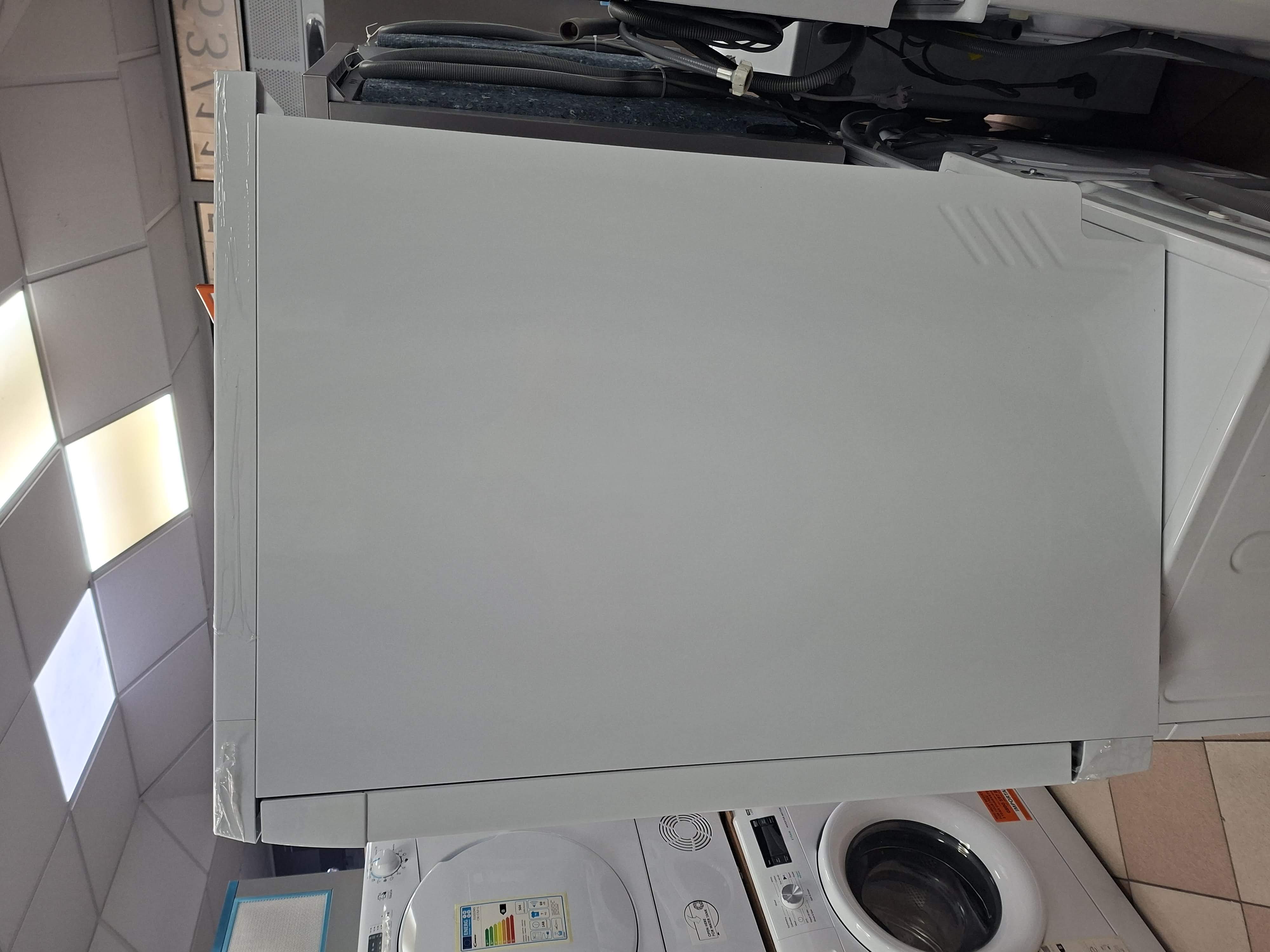 Sudo masina Candy CDPH 2L1049W-01 , 10 kompleta