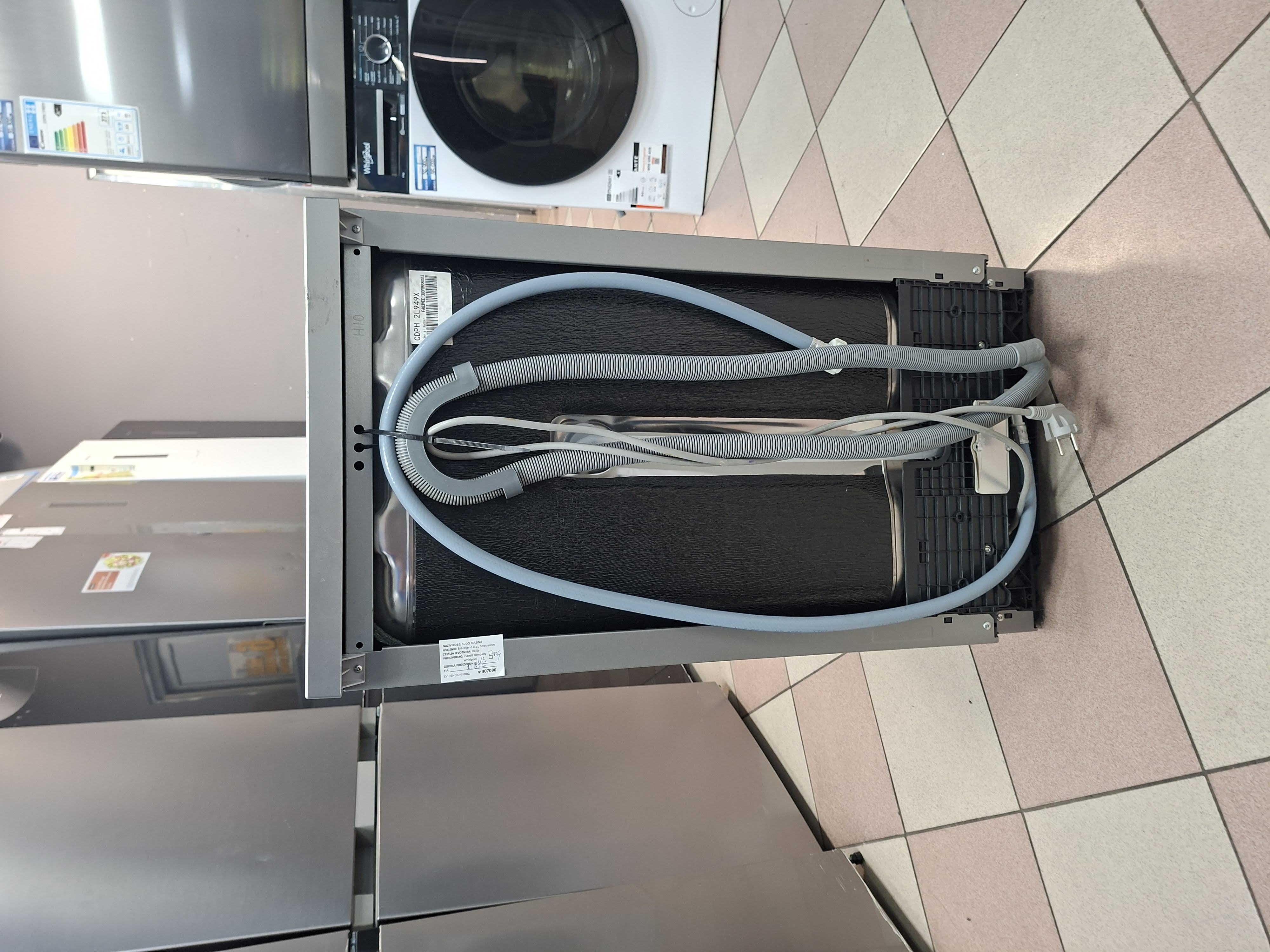 Sudo mašina Candy CDPH 2L949X, 9 kompleta