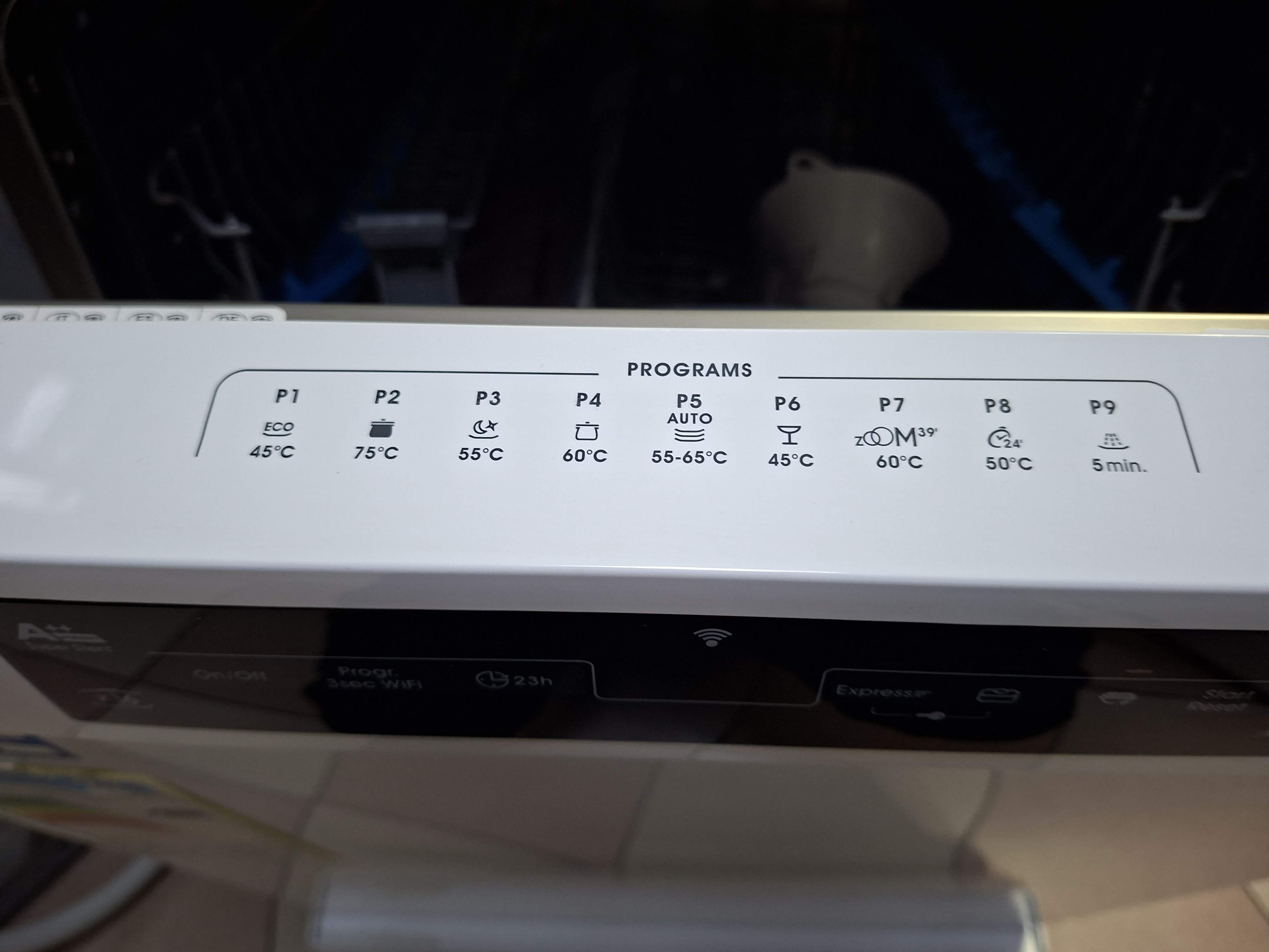 Sudo mašina Candy CDPN 2D620 PW/E (2), 16 kompleta