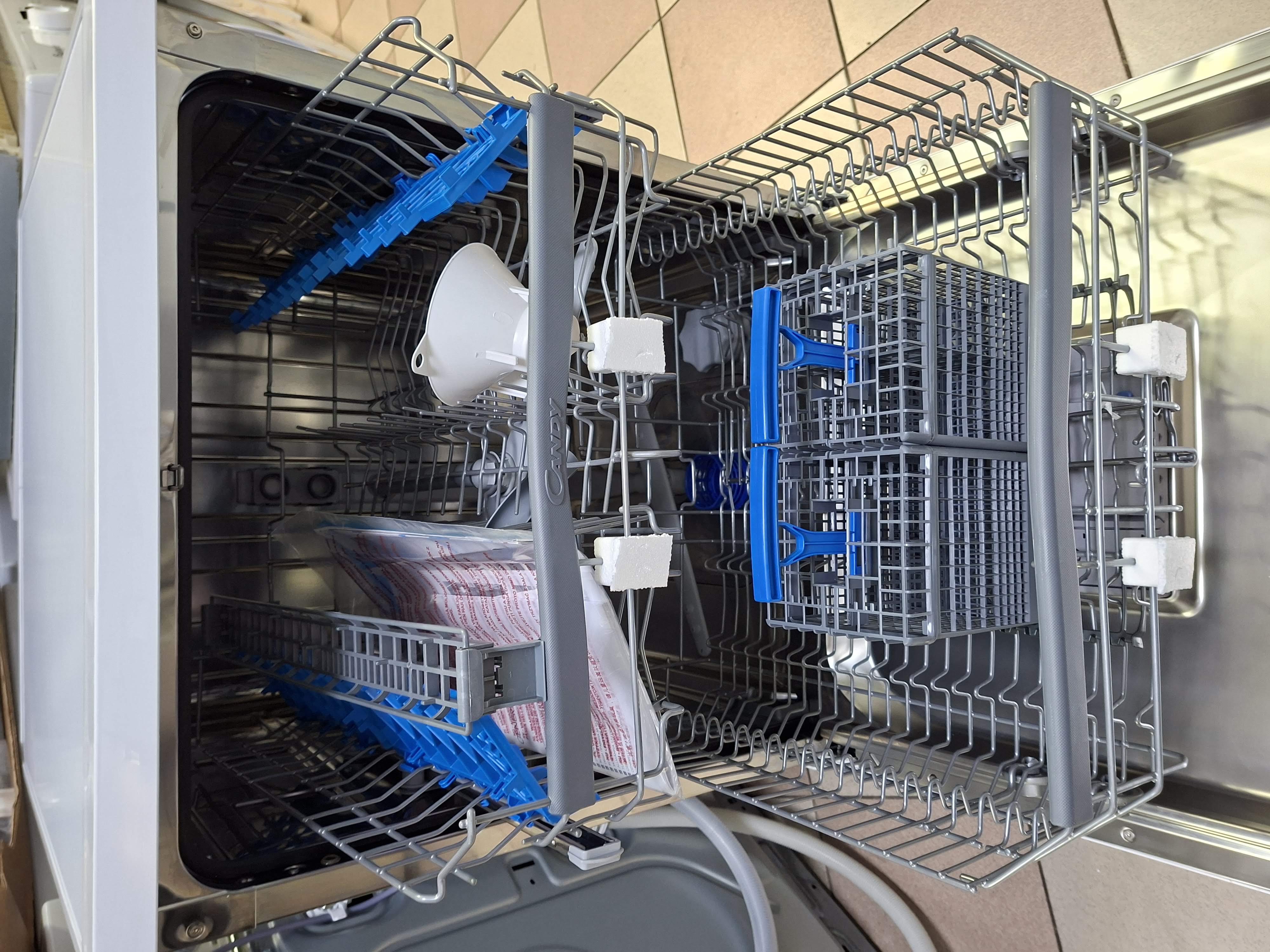 Sudo mašina Candy CDPN 2D620 PW/E (2), 16 kompleta