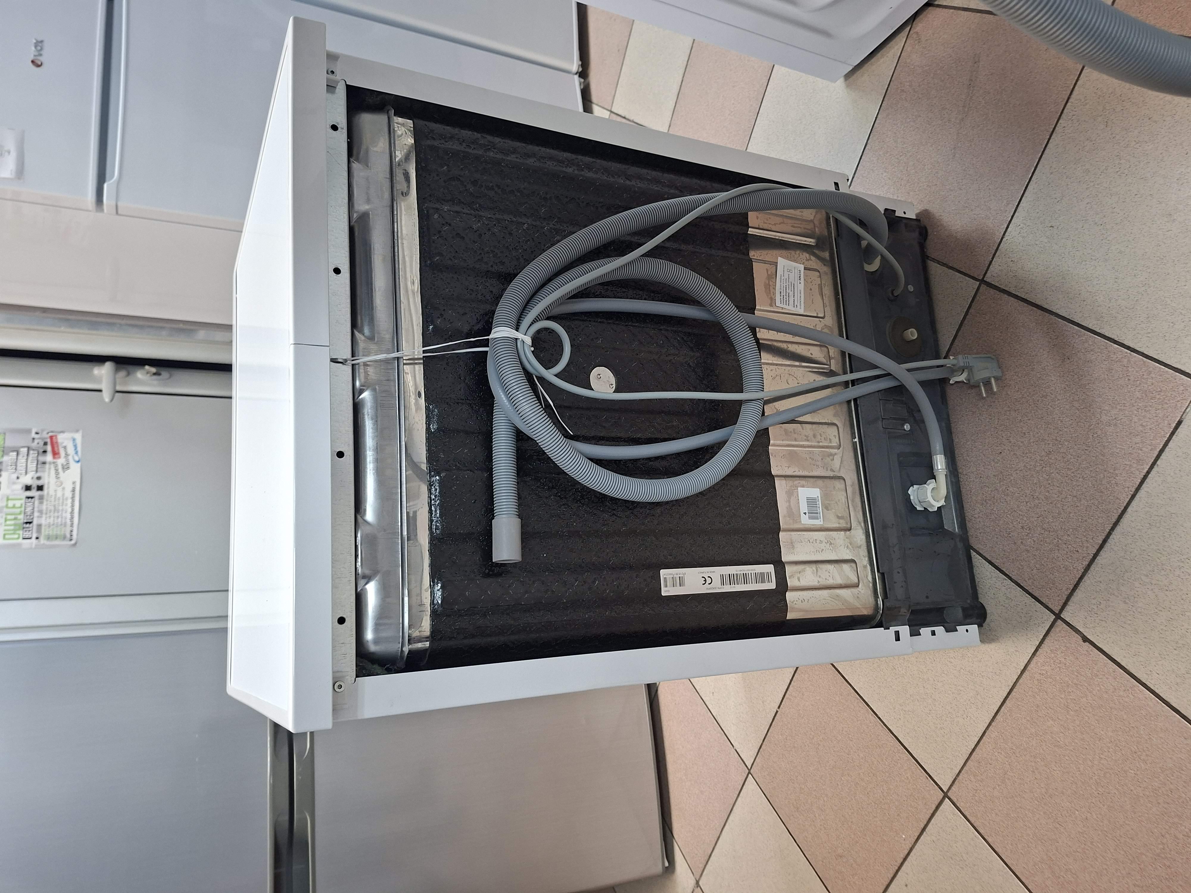 Sudo mašina Candy CDPN 2D620 PW/E, 16 kompleta