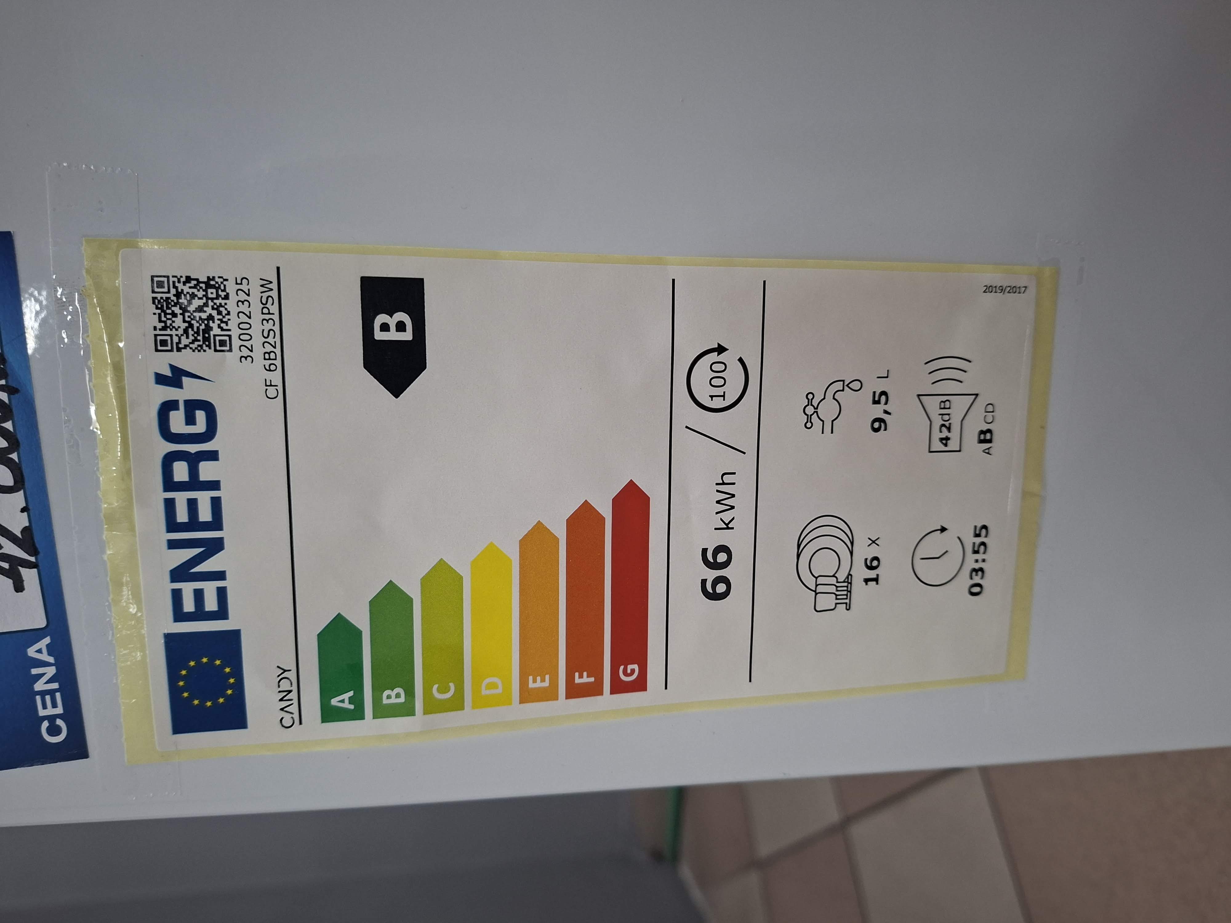 Sudo mašina Candy CF 3B2S3PSW , 16 kompleta