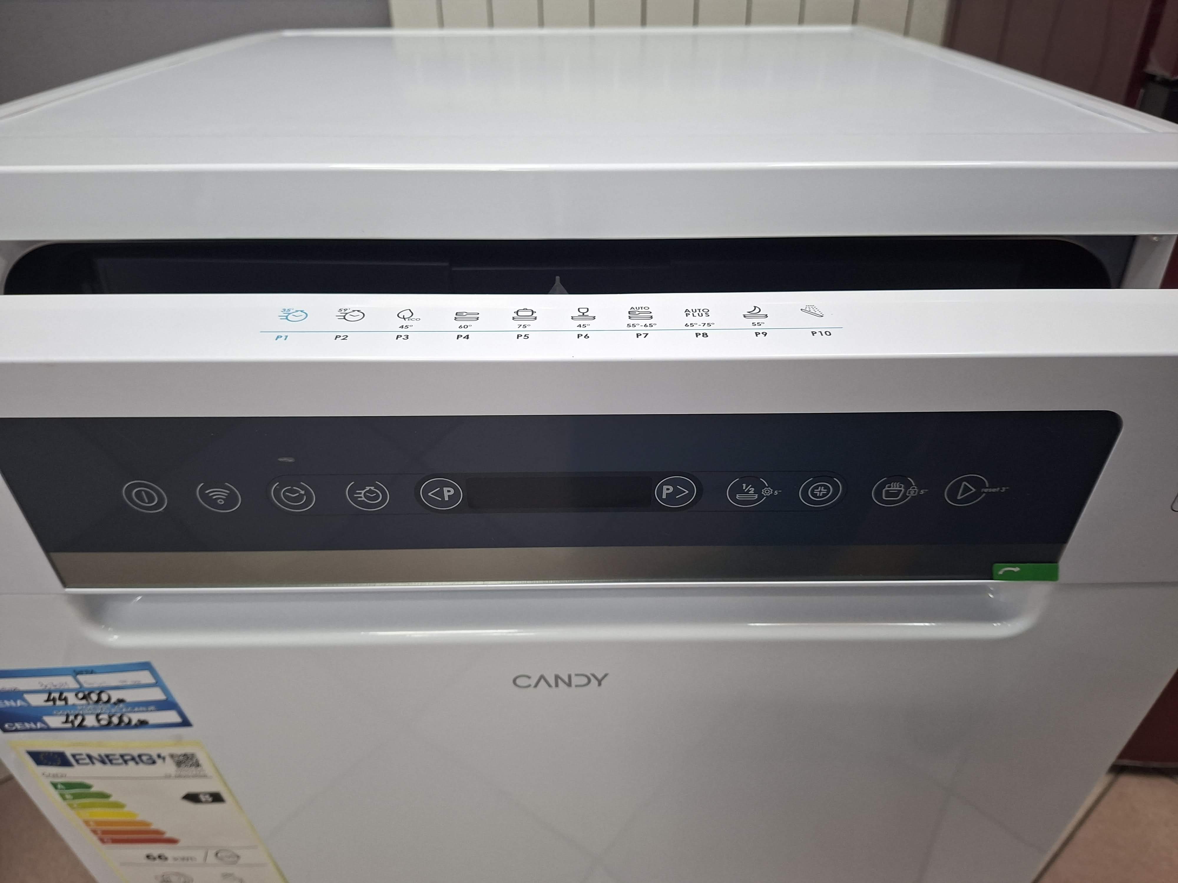 Sudo mašina Candy CF 3B2S3PSW , 16 kompleta