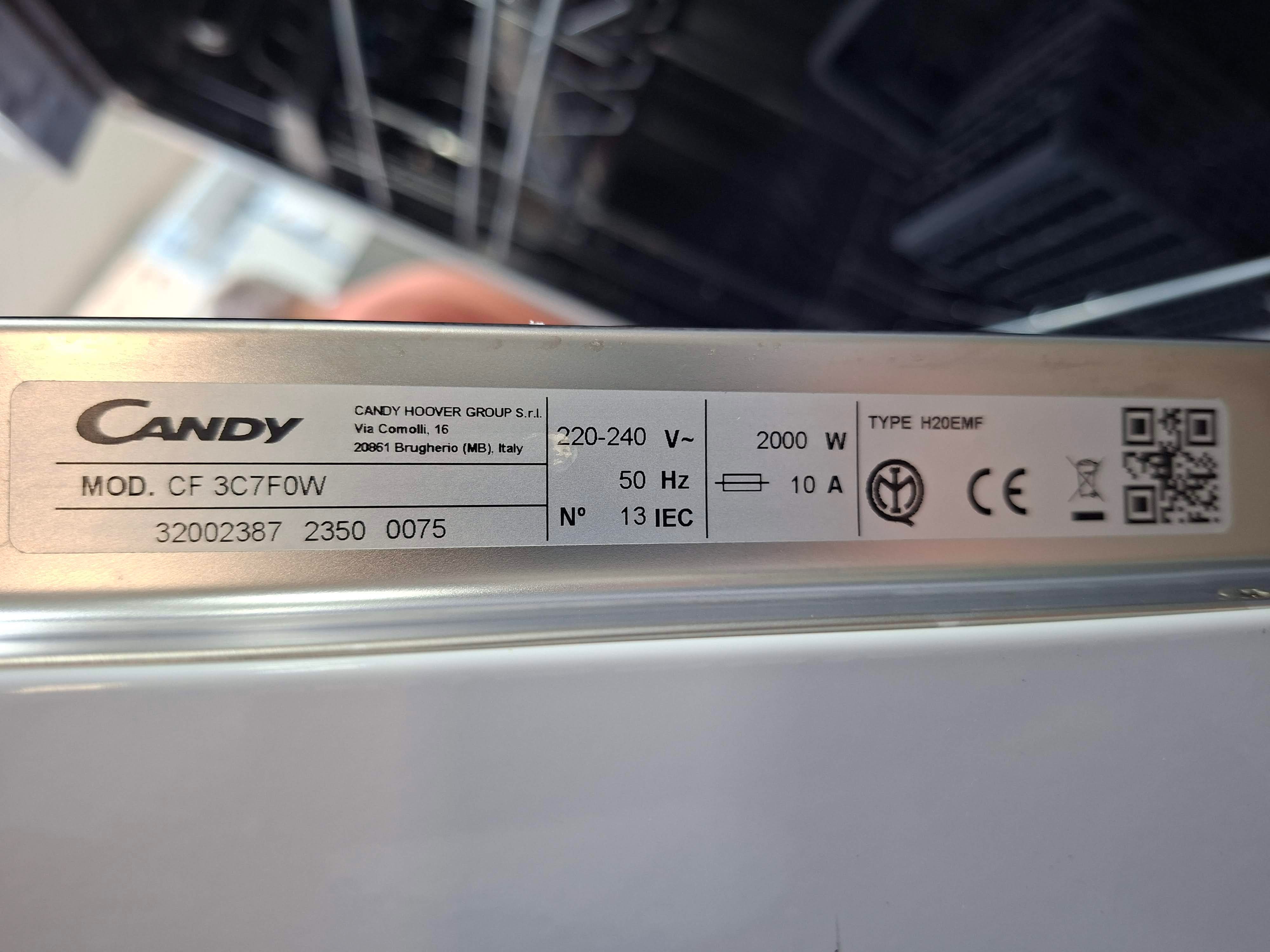 Sudo mašina Candy CF 3C7F0W , 13 kompleta