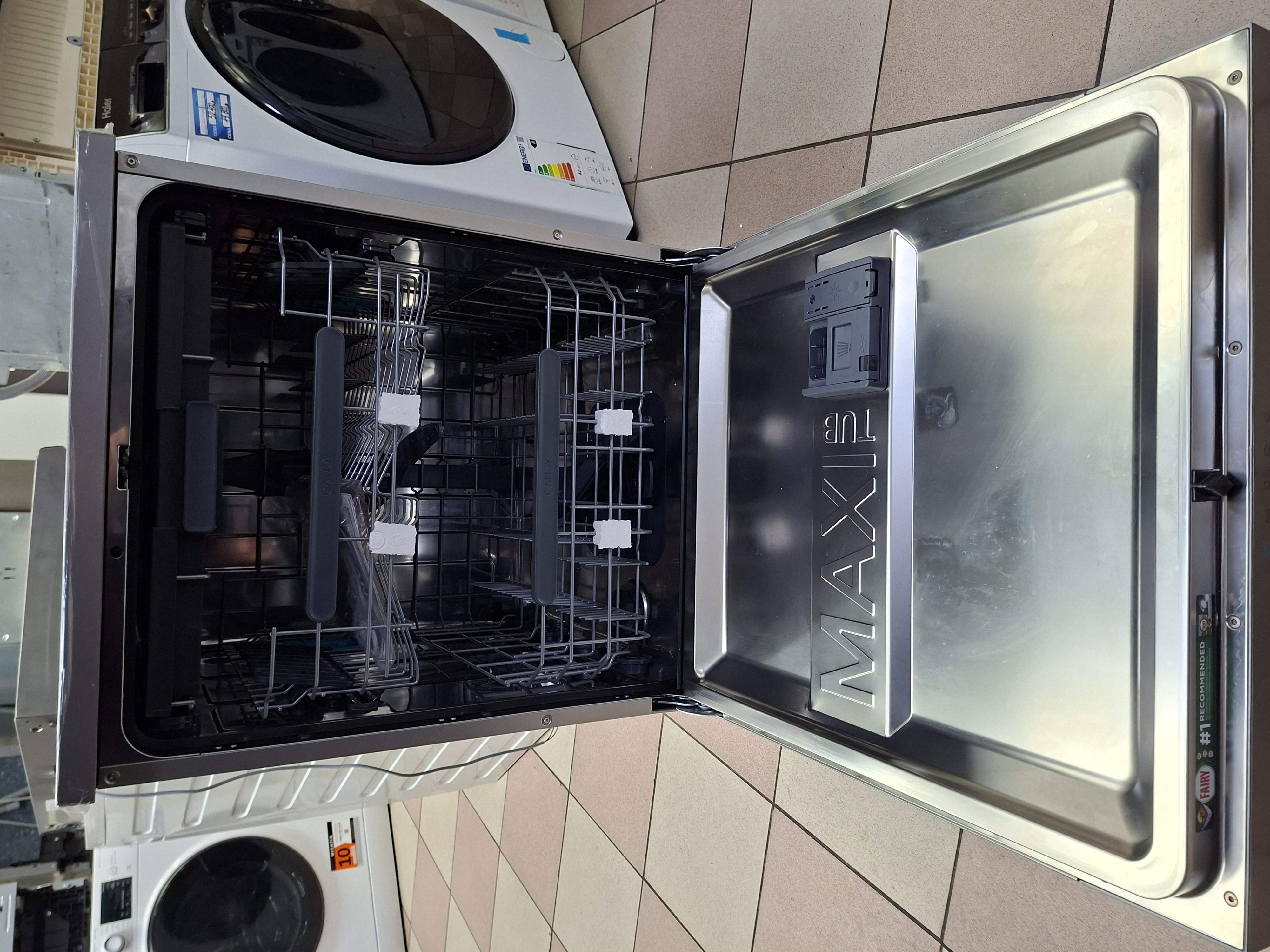 Sudo mašina Candy CF 3C7L1S , 13 kompleta